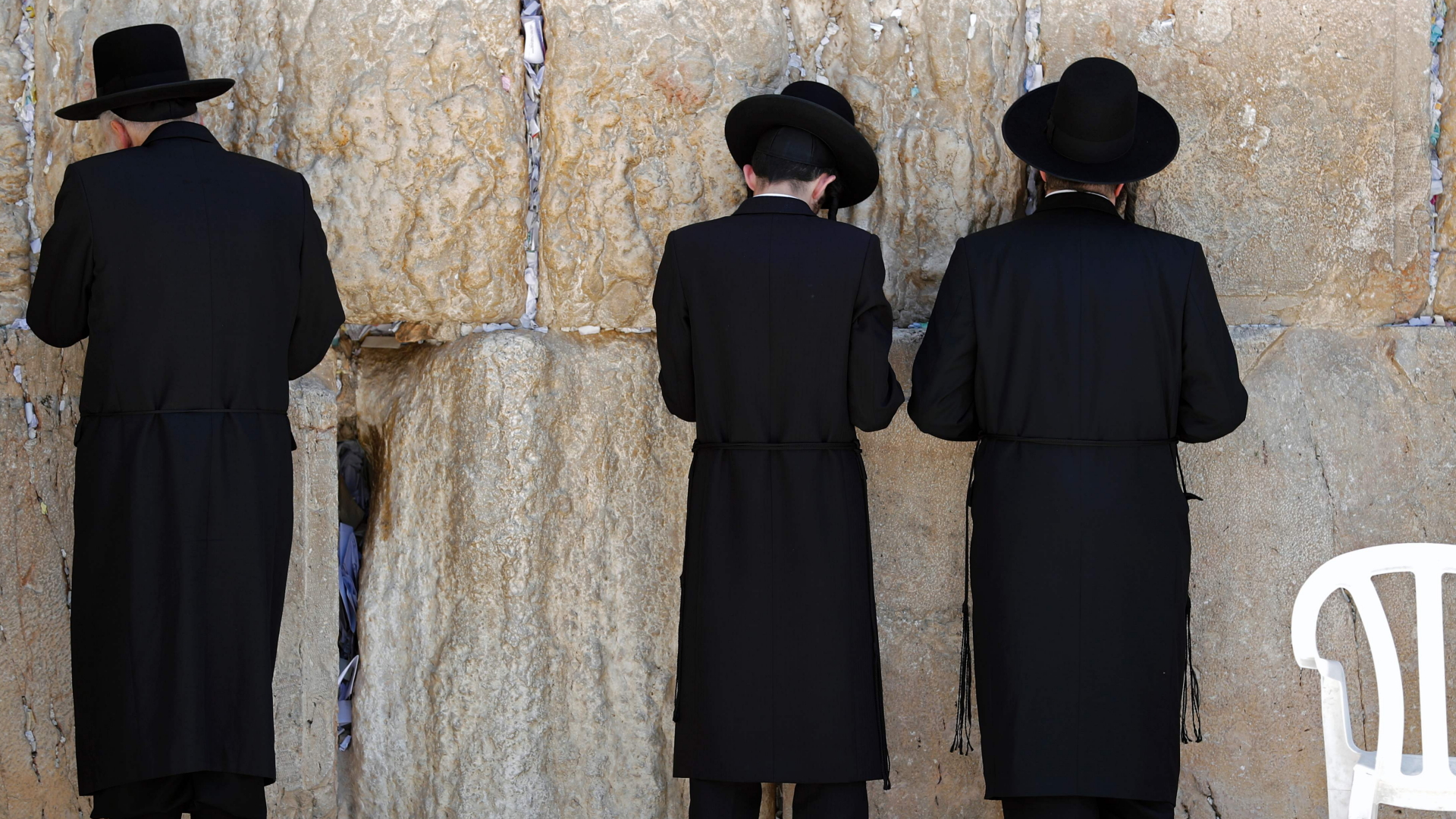 Orthodoxe Juden beten an der Klagemauer in Jerusalem | AFP