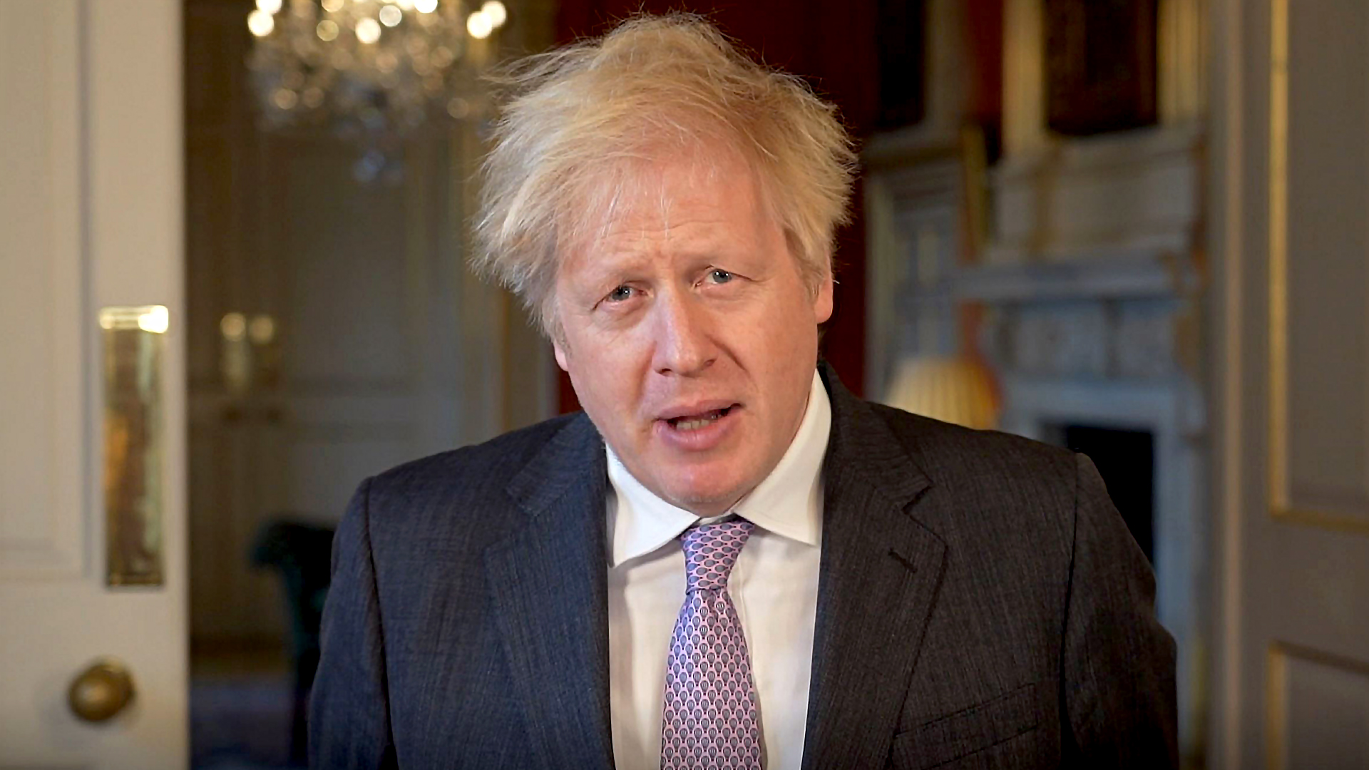 Der britische Premierminister Boris Johnson bei seiner Neujahrsansprache | dpa