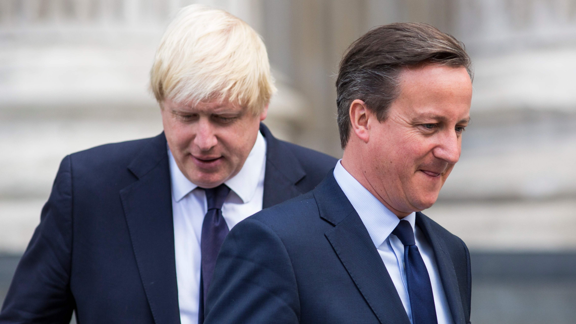 Der ehemalige britische Premierminister David Cameron und der damalige Bürgermeister Londons, Boris Johnson (v.r.)