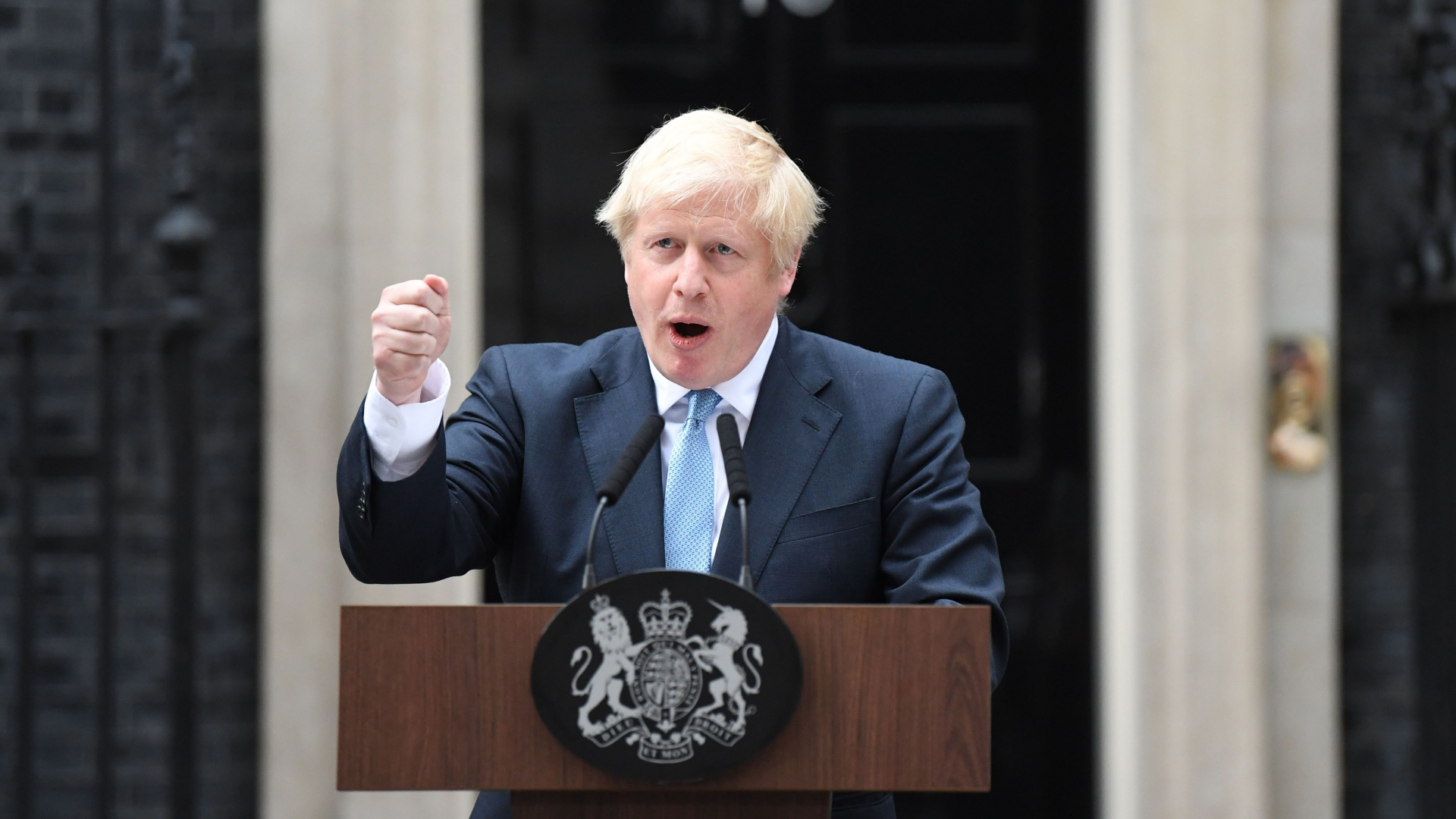 Boris Johnson vor seinem Amtssitz in der Downing Street | NEIL HALL/EPA-EFE/REX