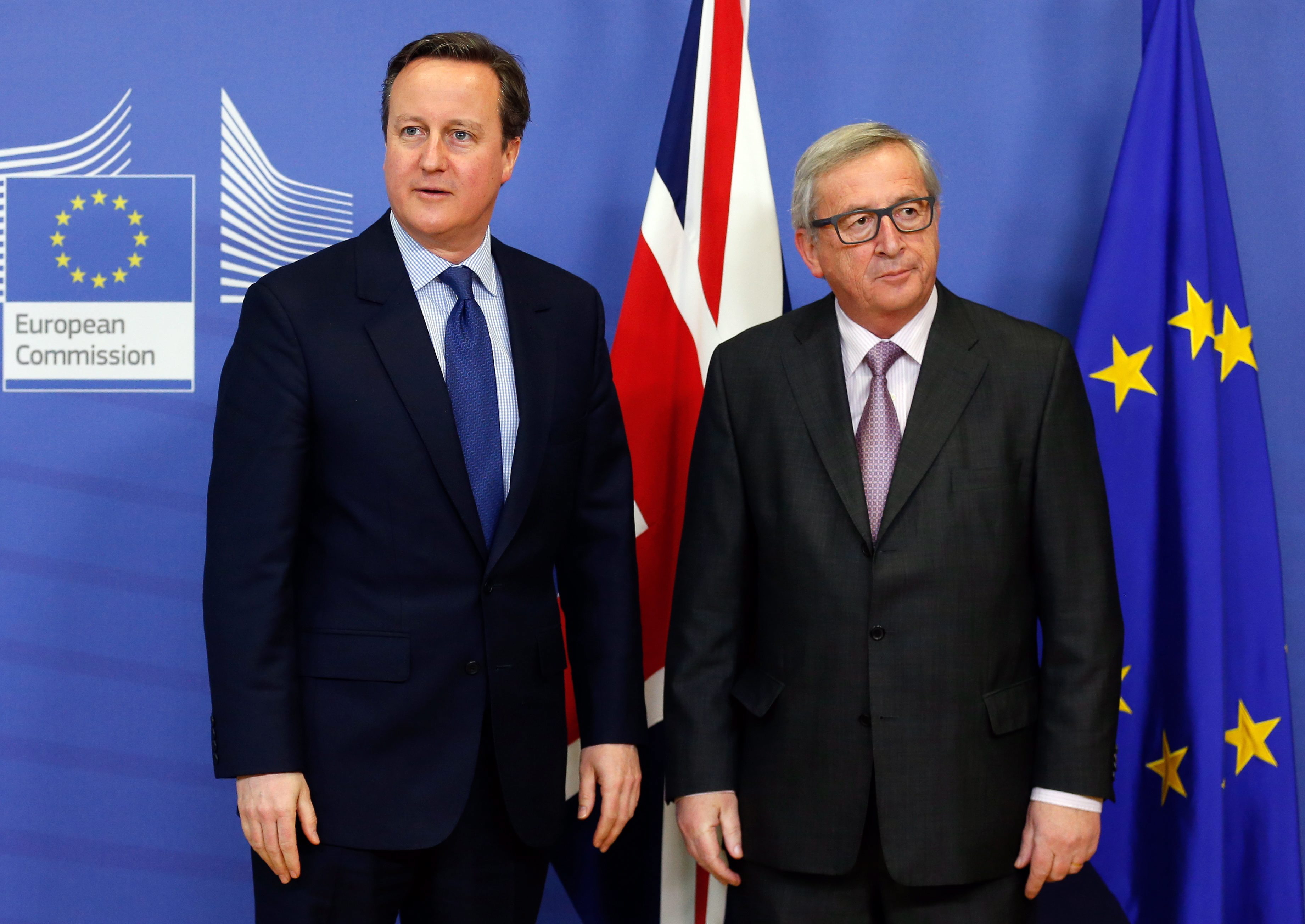 Der damalige britische Premier Cameron bei einem Treffen mit EU-Kommissionspräsident Juncker | picture alliance / dpa