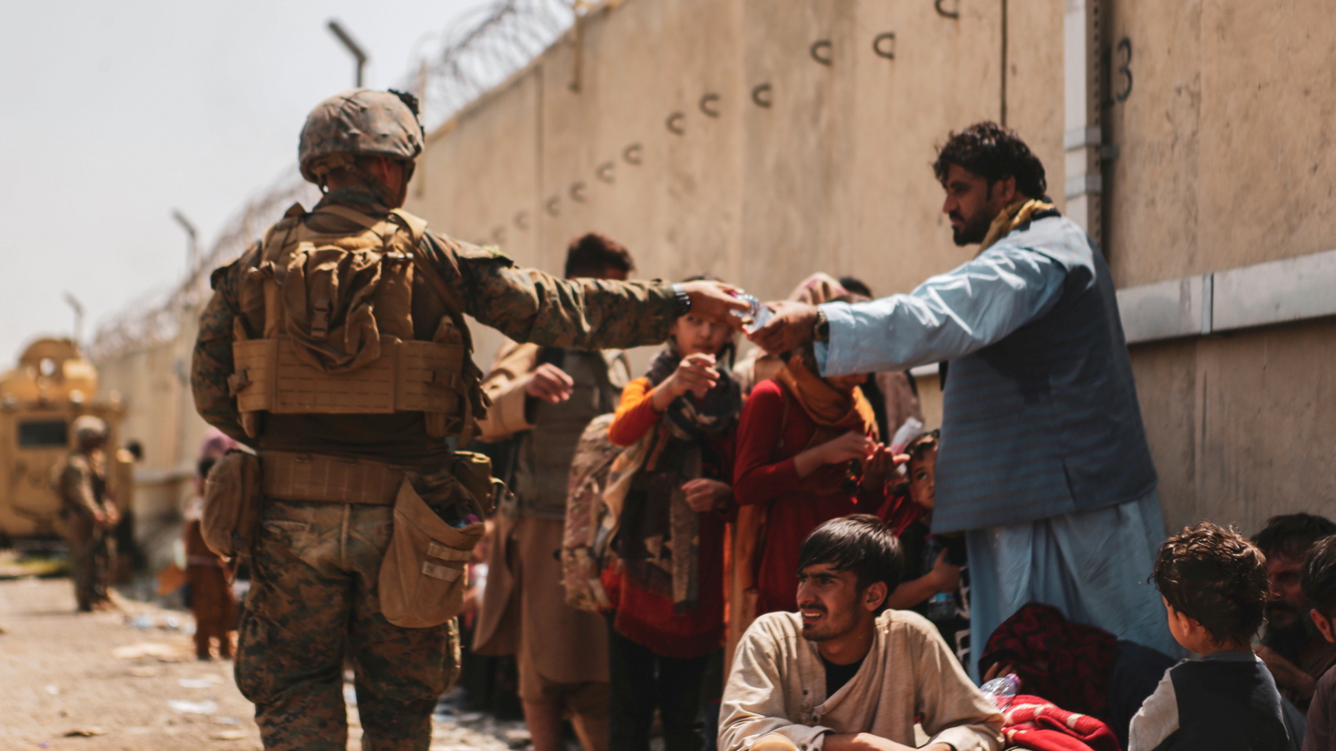 Soldaten am Flughafen Kabul | via REUTERS