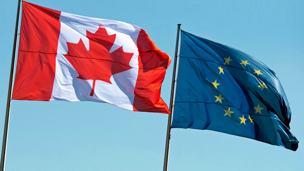 Flaggen Kanadas und der EU | dpa