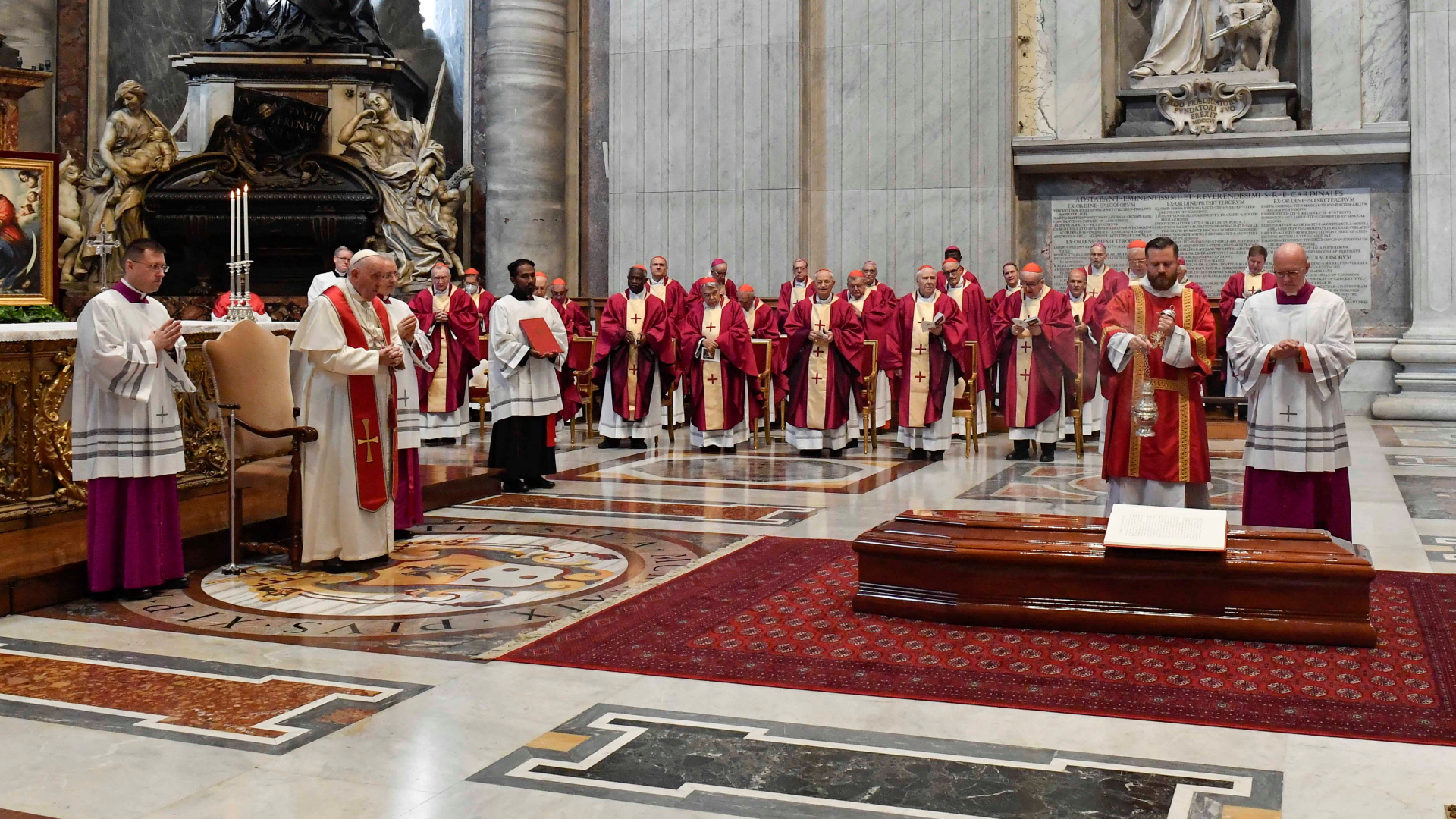 Trauerfeier für Kardinal Pell im Petersdom | REUTERS