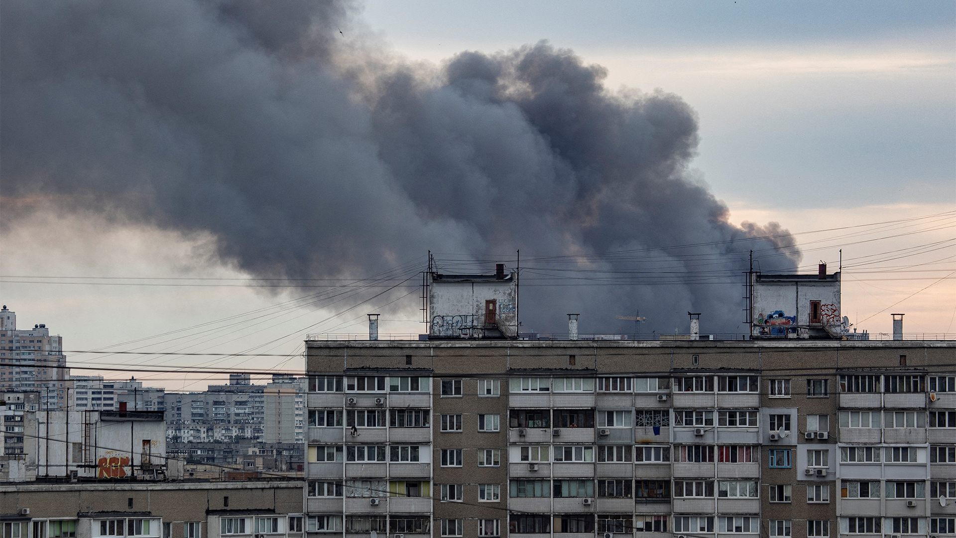 Rauch über Kiew | REUTERS