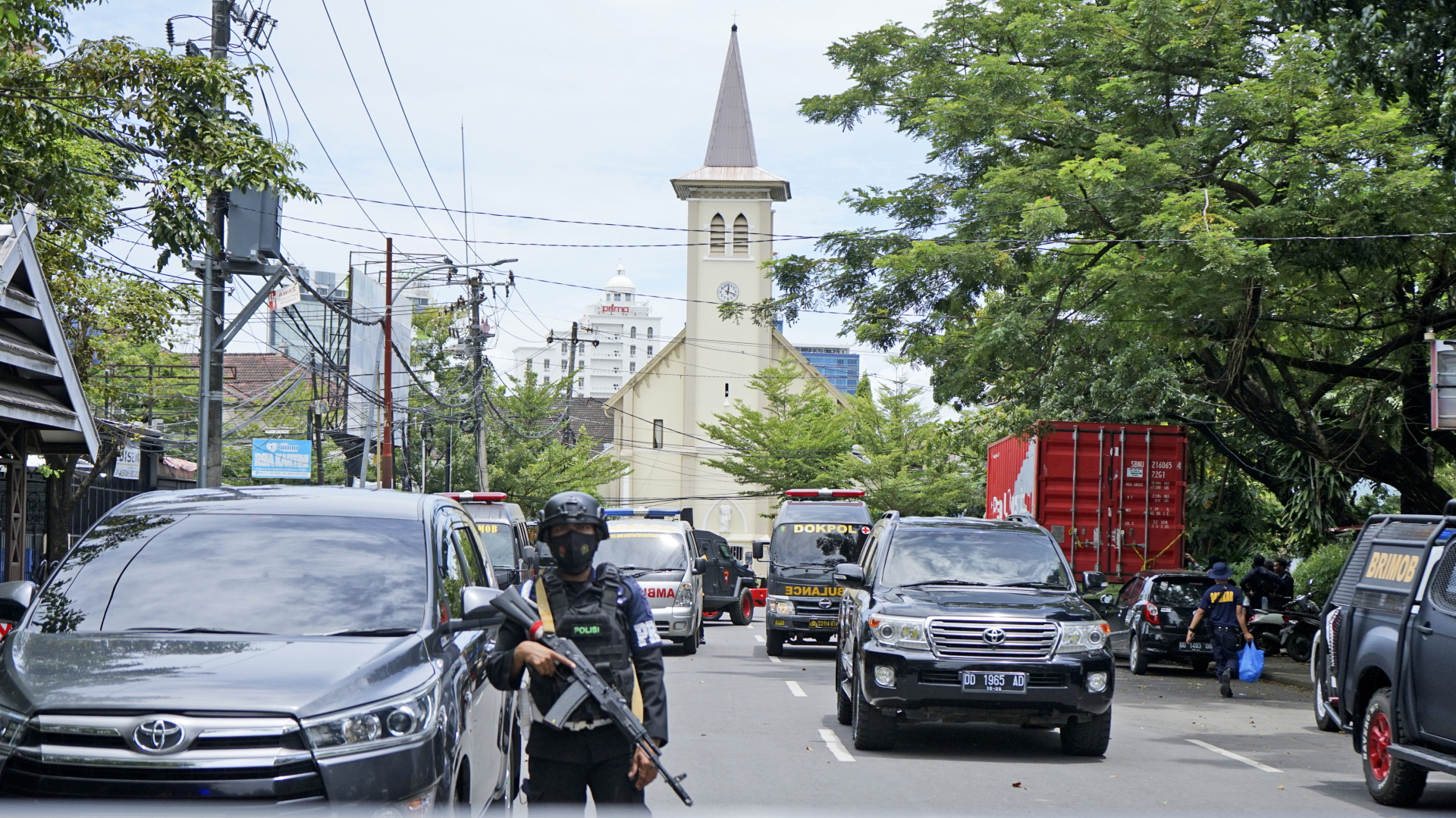 Kirche nach Anschlag in Indonesien | dpa