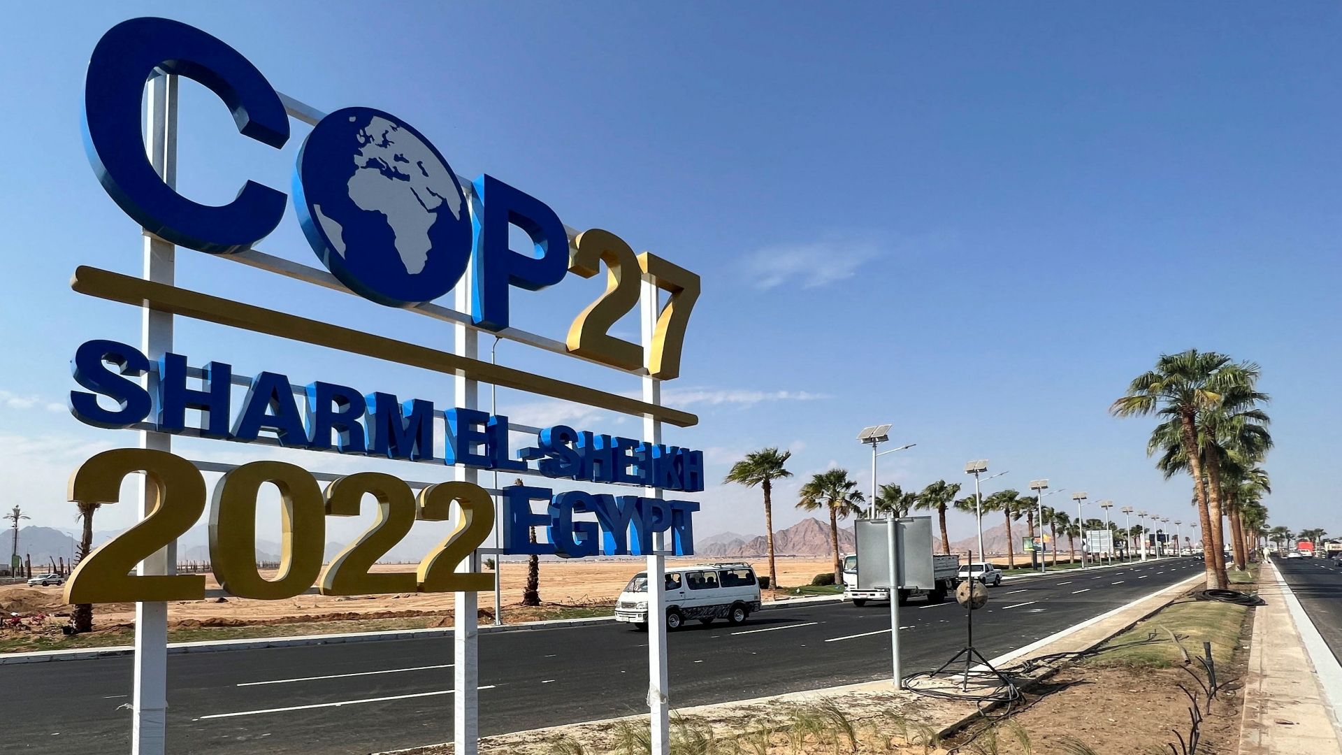 Ein Schild mit COP27 in Scharm el Scheich | REUTERS