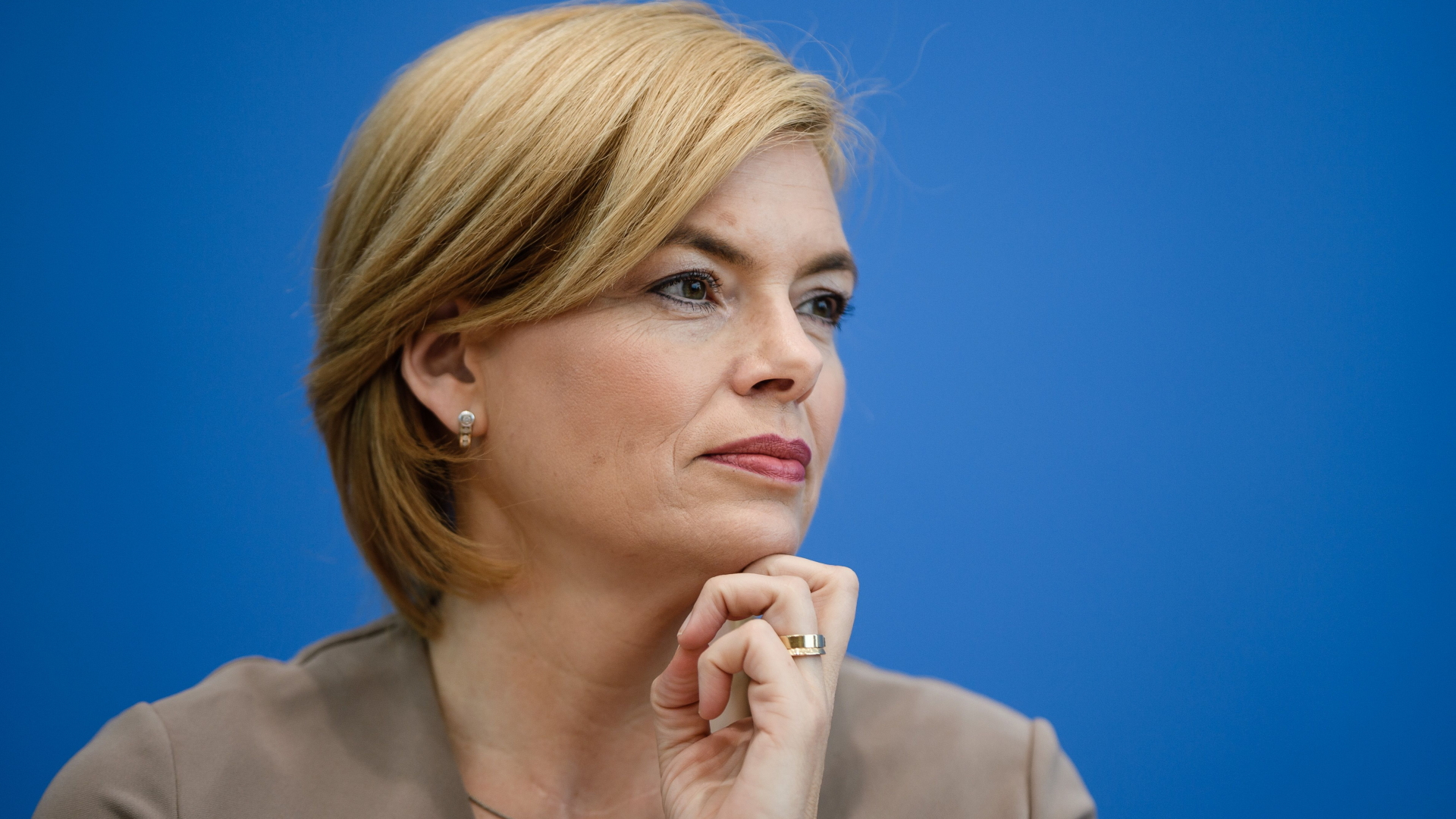 Bundeslandwirtschaftsministerin Julia Klöckner | CLEMENS BILAN/EPA-EFE/REX