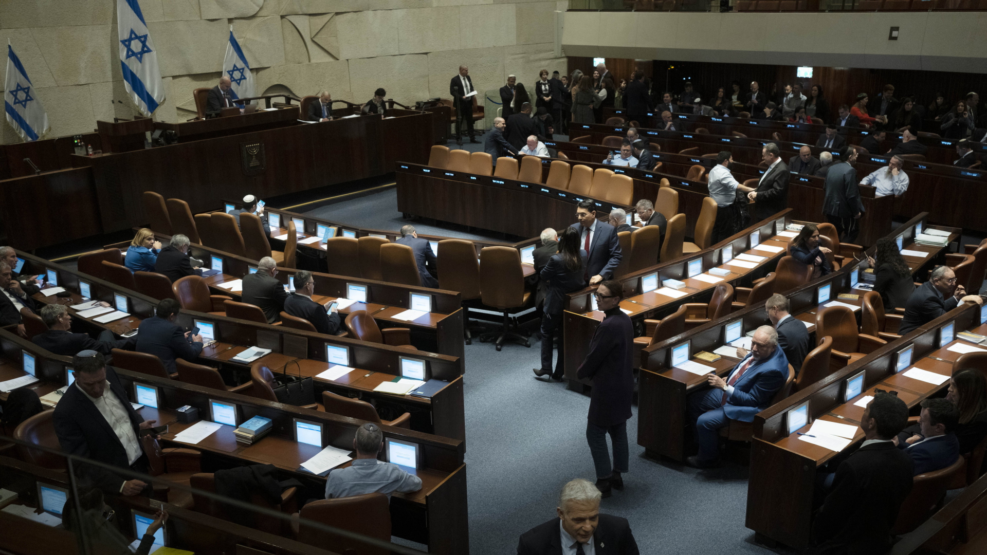 Israel: Umstrittene Justizreform nimmt erste Parlamentshürde