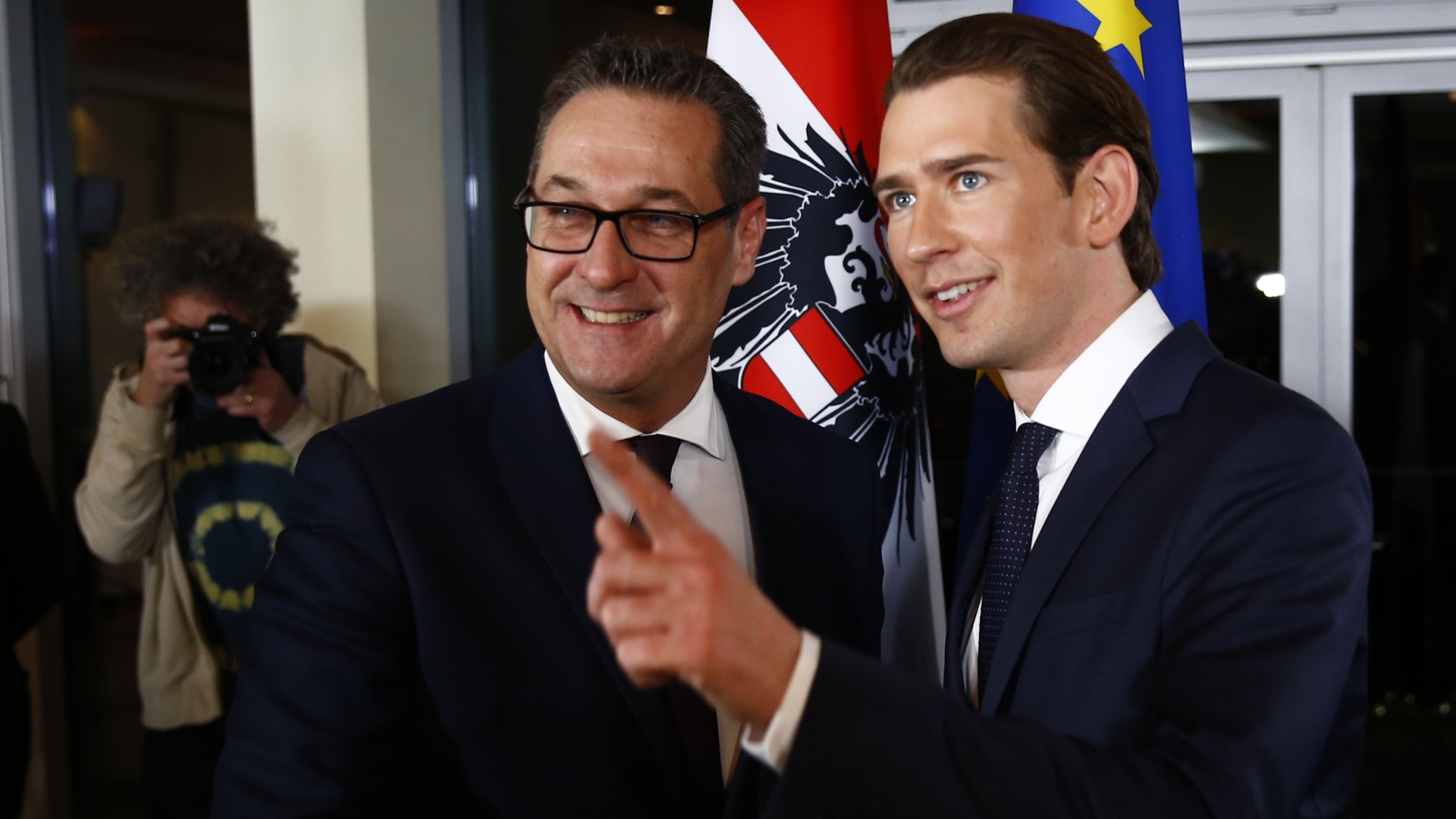 FPÖ-Chef Strache und ÖVP-Chef Kurz | Bildquelle: REUTERS