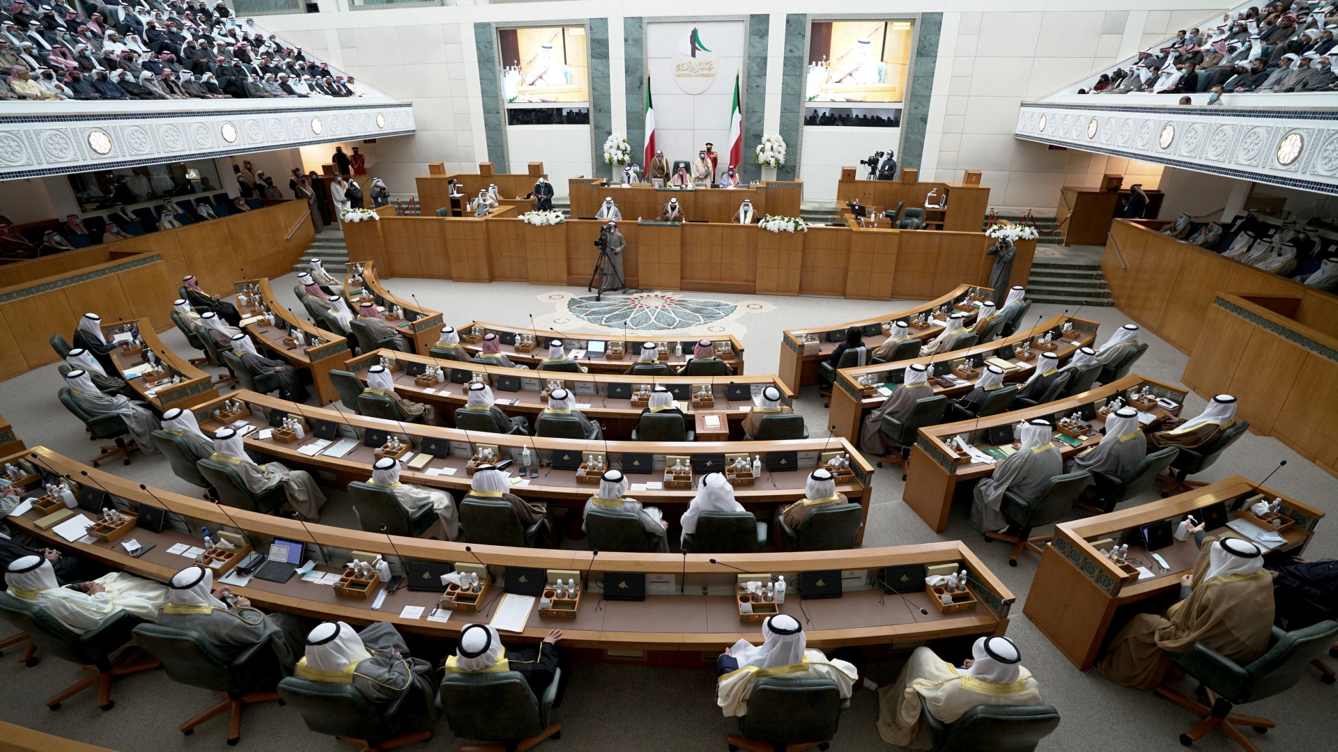 Blick in das Parlament von Kuwait | REUTERS