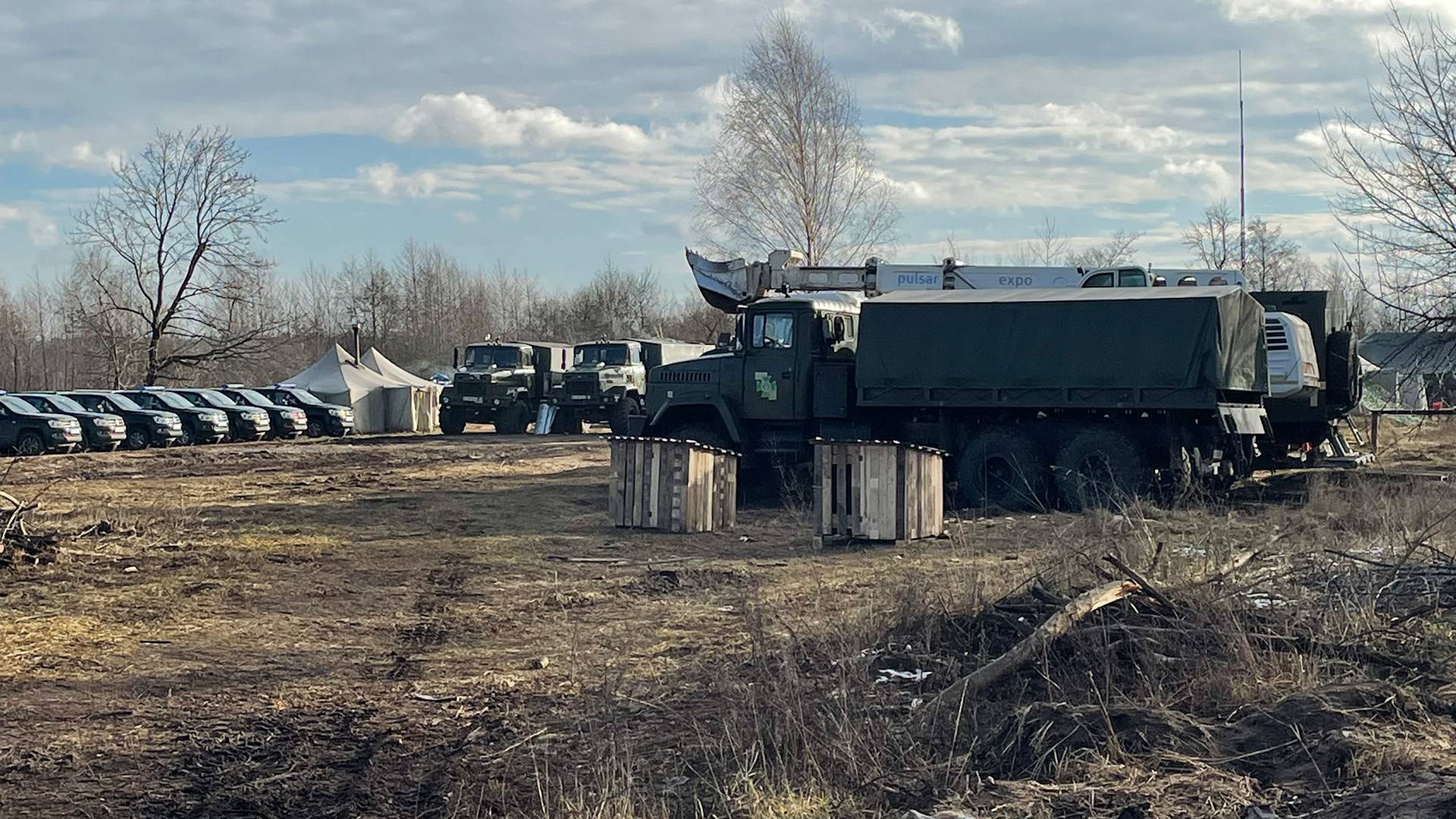  Lager der ukrainischen Armee im Dorf Pischtscha (Ukraine) an der belarusischen Grenze. | Andrea Beer/ARD Moskau