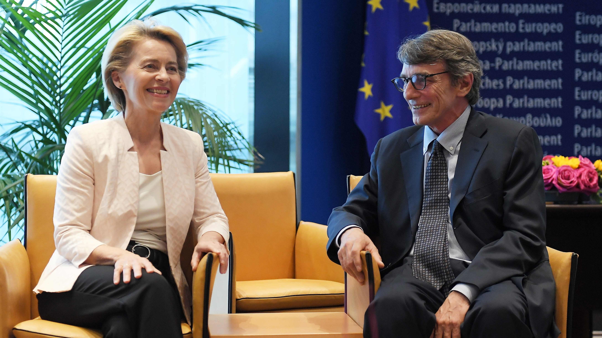 Ursula von der Leyen und der EU-Parlamentspräsident David-Maria Sassoli
