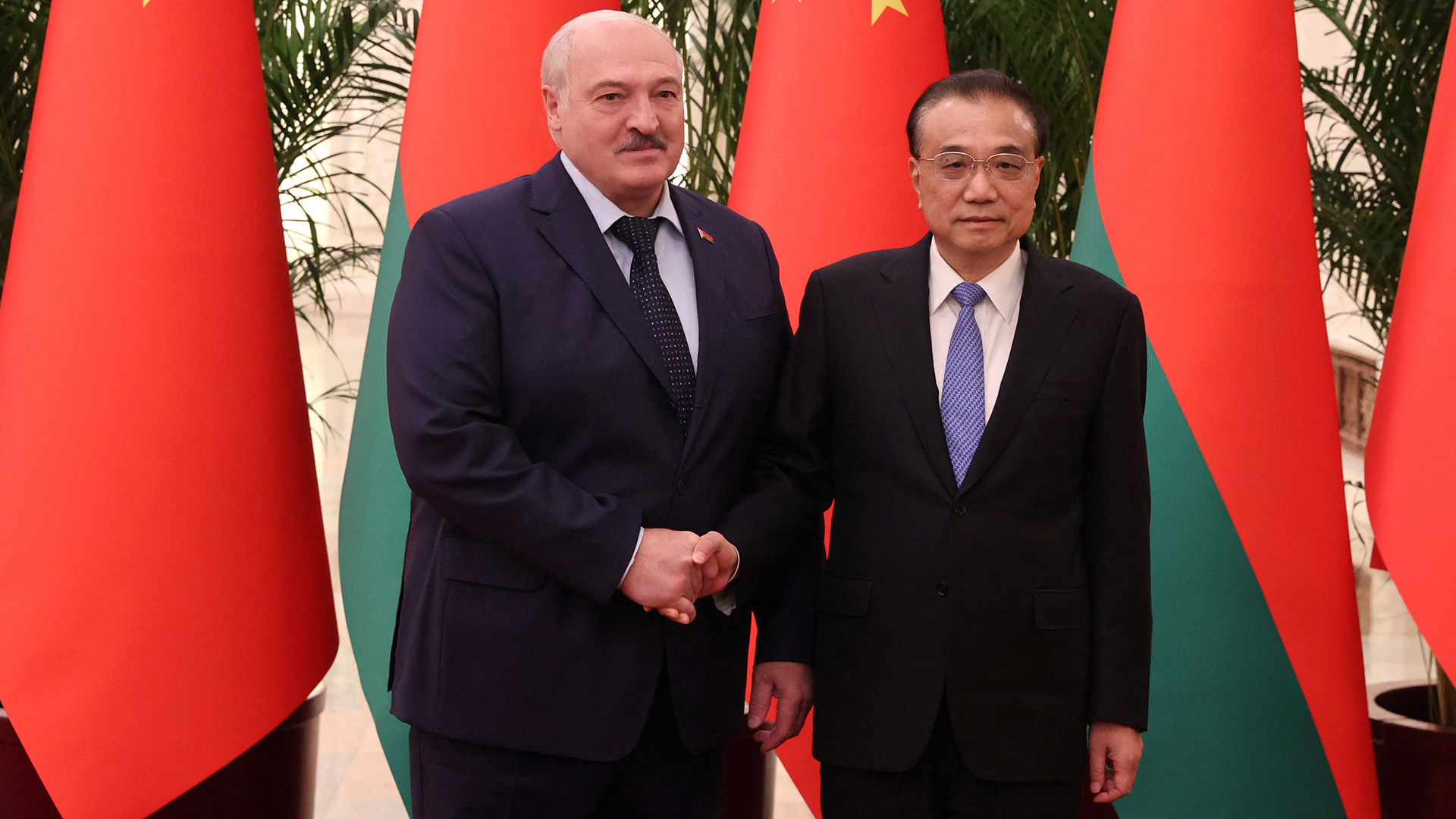 Alexander Lukaschenko und Li Keqiang | AFP