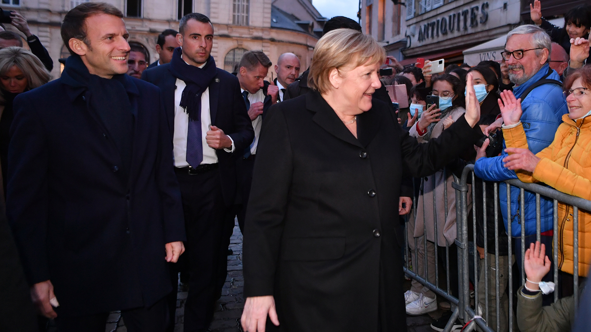 Emmanuel Macron und Angela Merkel | EPA