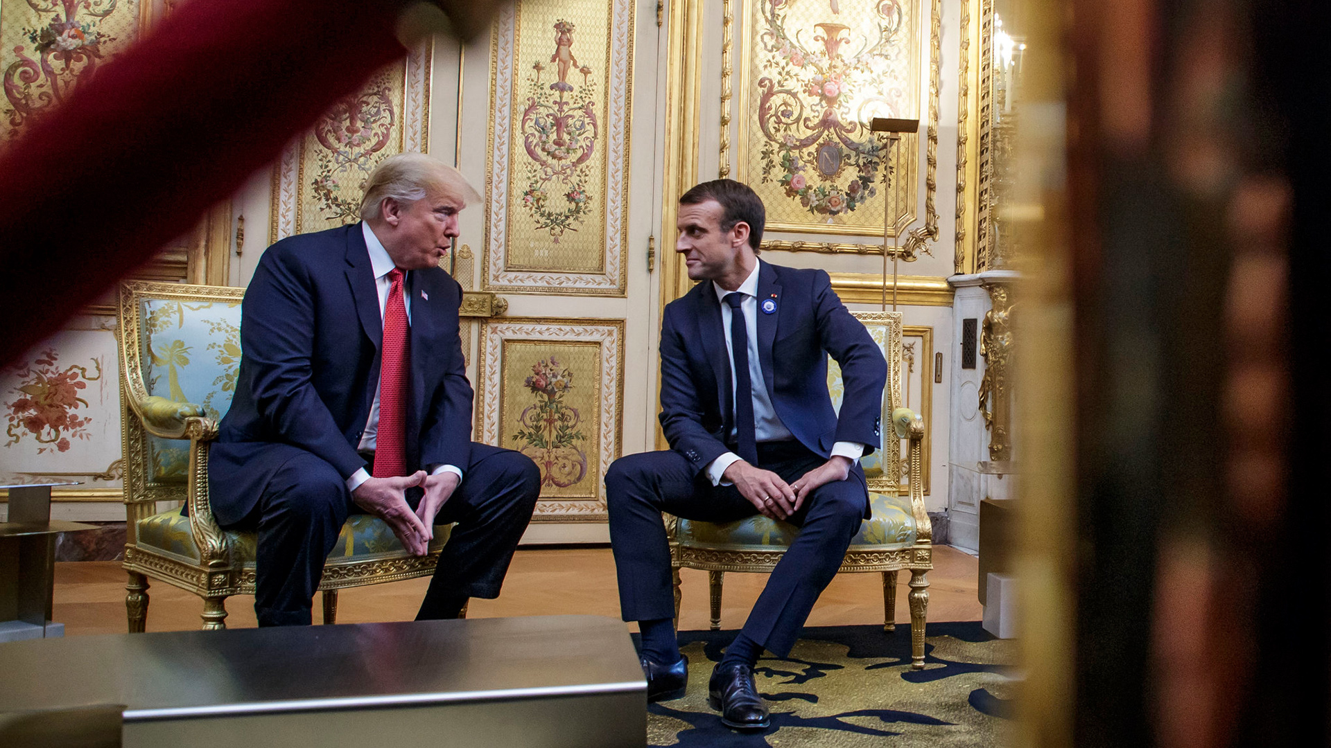 Emmanuel Macron und Donald Trump  | Bildquelle: AP