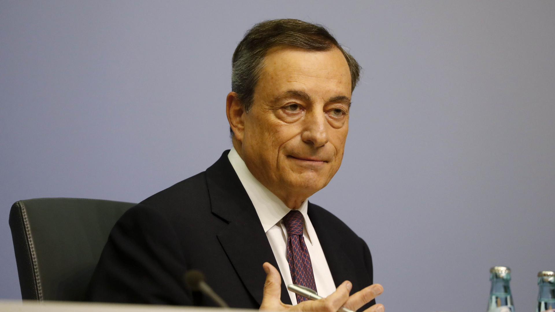 Mario Draghi beim EZB-Zentralrat | REUTERS