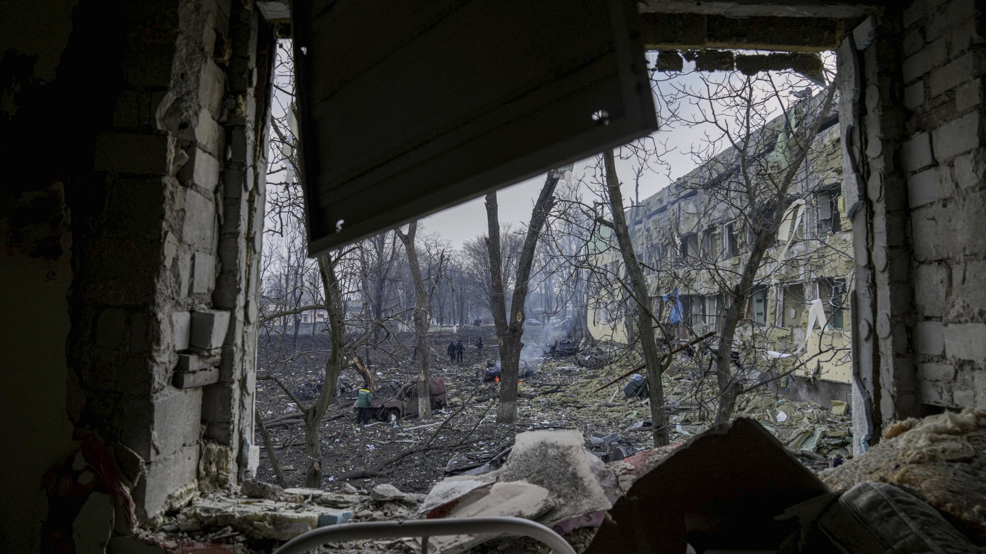 Eine zerstörte Geburtsklinik in Mariupol | AP
