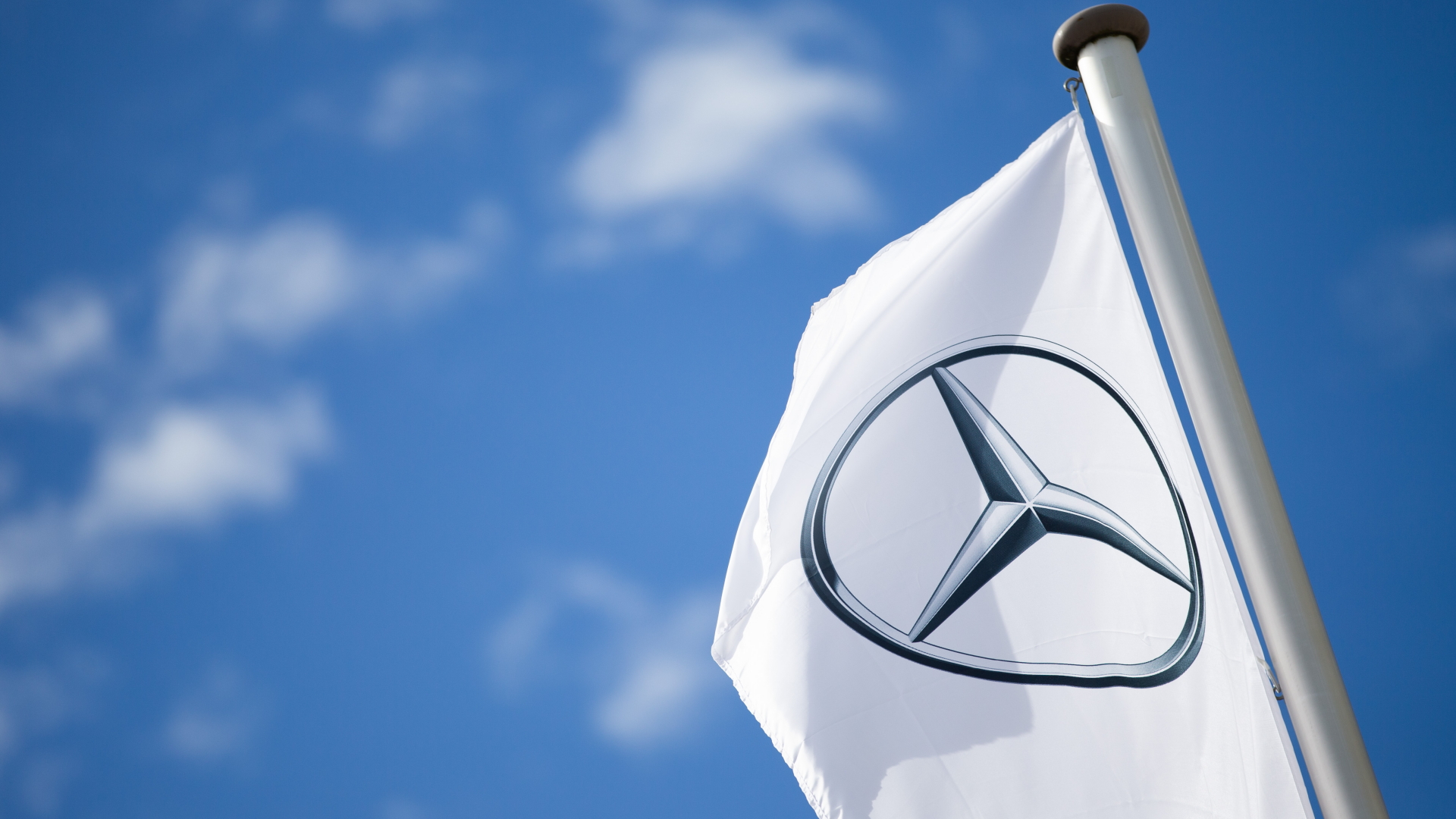 Logo des Autoherstellers Mercedes Benz | dpa