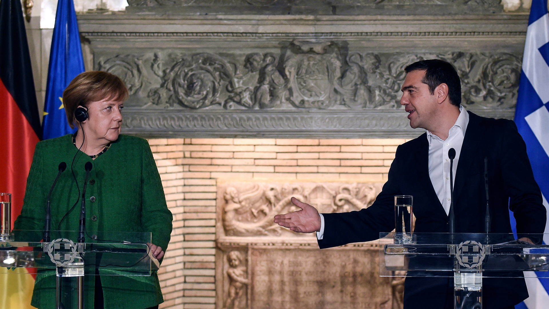 Bundeskanzlerin Angela Merkel und der griechische Ministerpräsident Alexis Tsipras | dpa