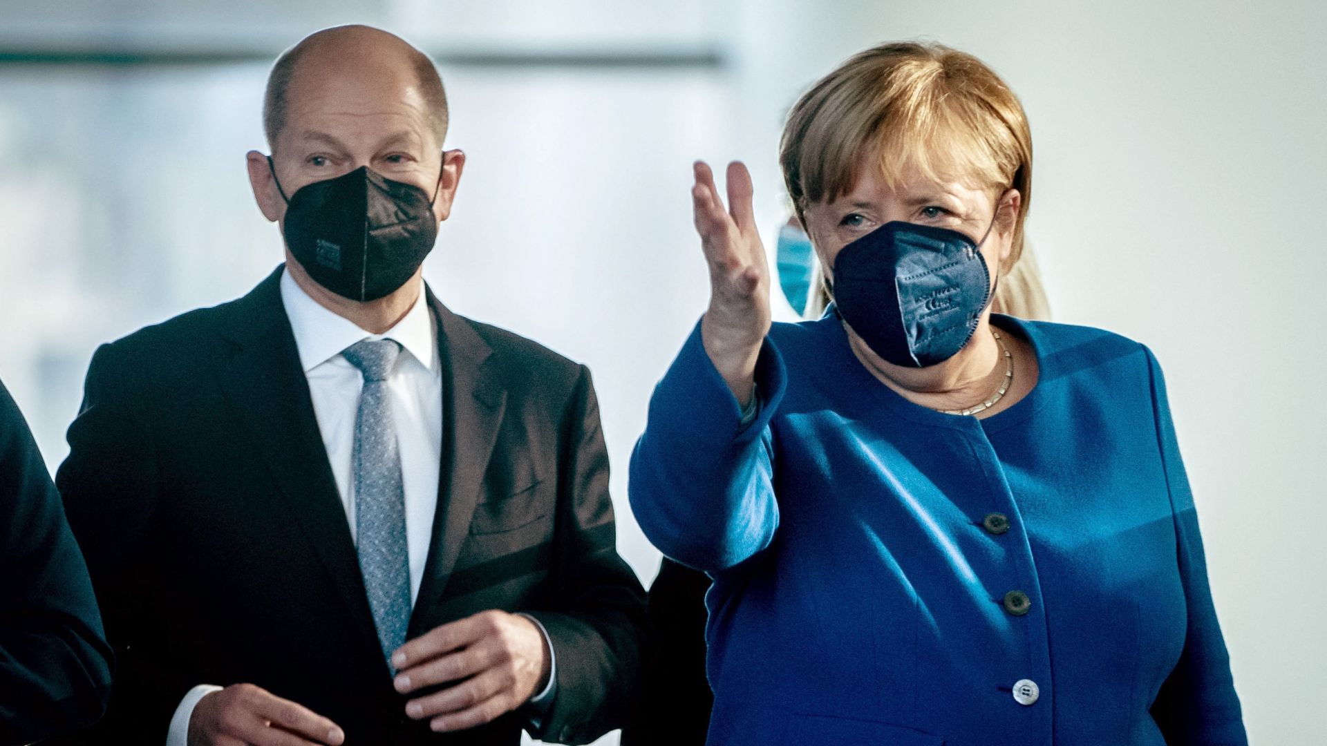 Länder-Spitzenrunde mit Scholz und Merkel zu Corona am Dienstag