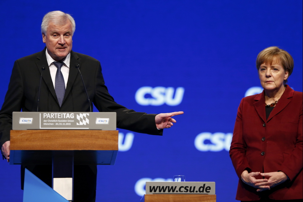Horst Seehofer und Angela Merkel auf dem CSU-Parteitag