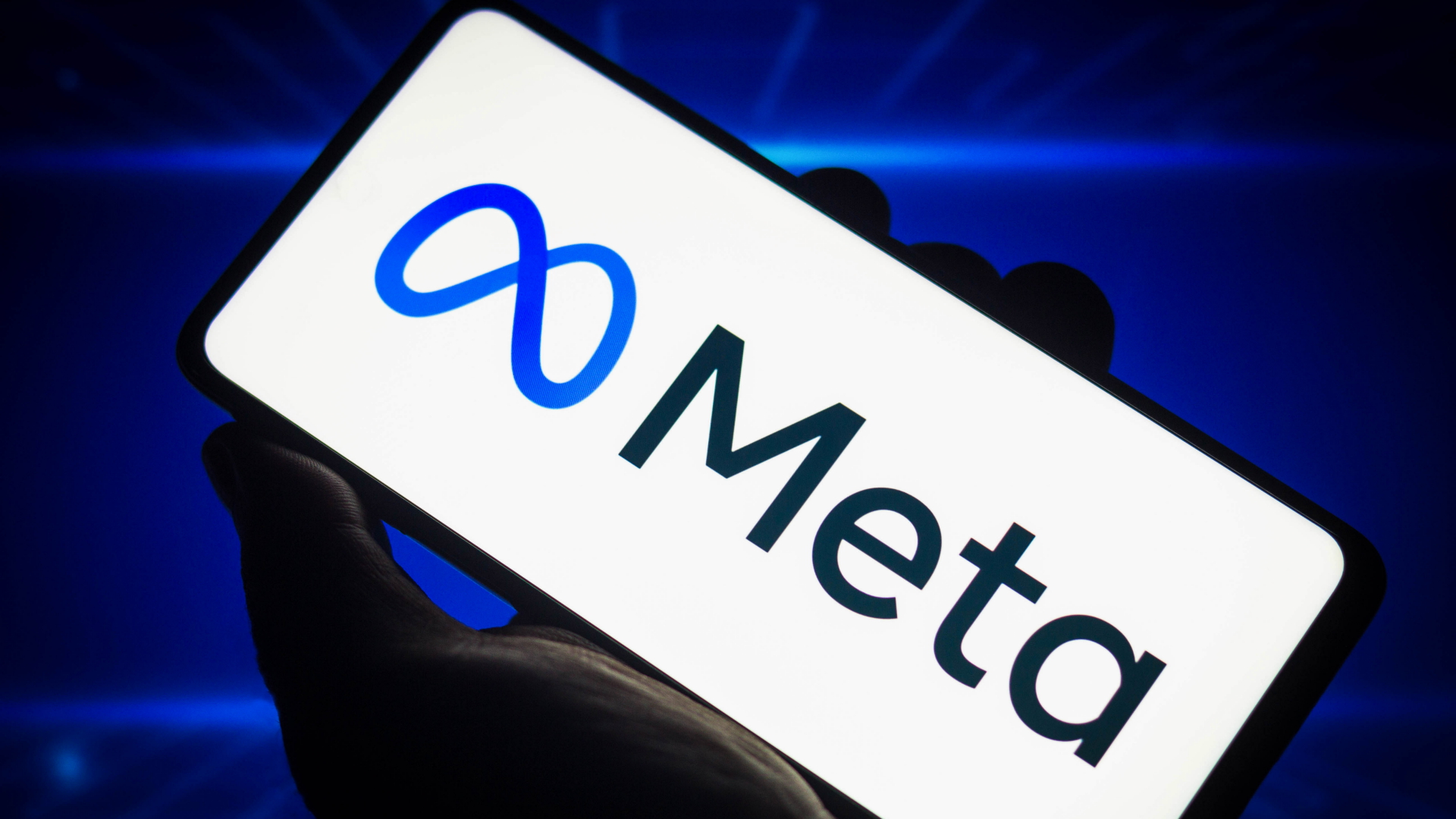 Logo des Meta-Konzerns auf einem Smartphone | dpa