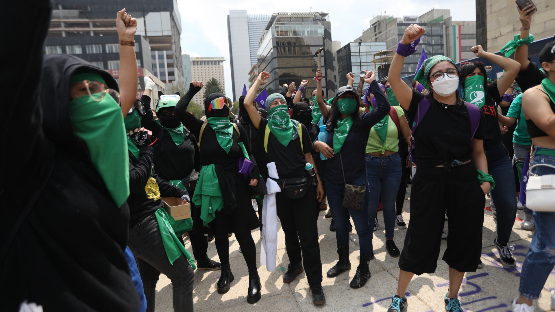 Frauen in Mexiko-City demonstrieren für sichere und legale Abtreibungen. | EPA