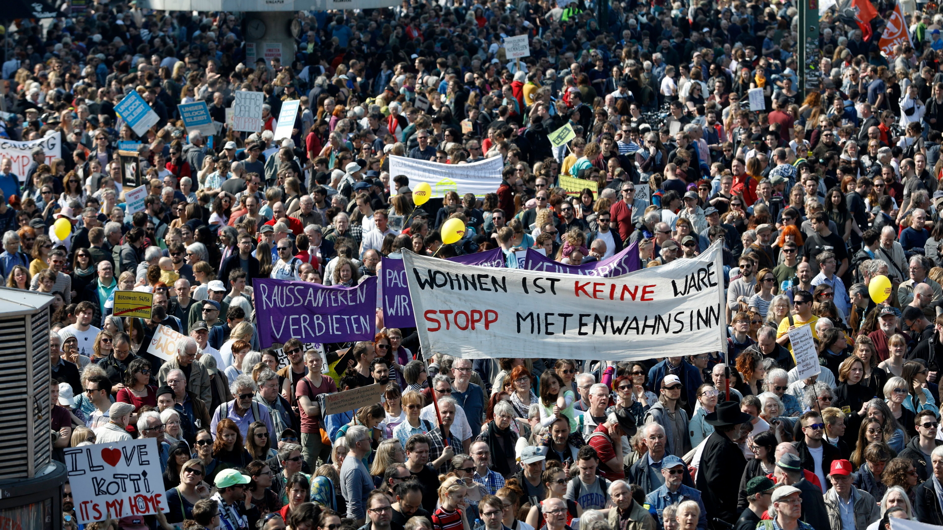 Demonstration gegen steigende Mieten in Berlin (Archivbild vom 06.04.2019) | FELIPE TRUEBA/EPA-EFE/REX