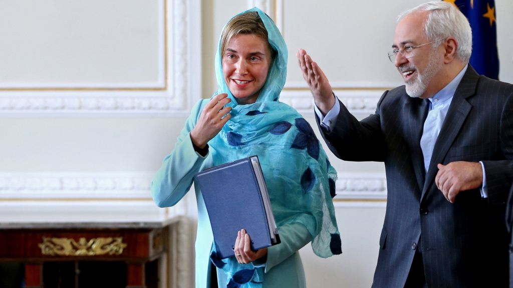 EU-Außenbeauftragte Federica Mogherini und der iranische Außenminister Mohammed Zarif in Teheran | AP