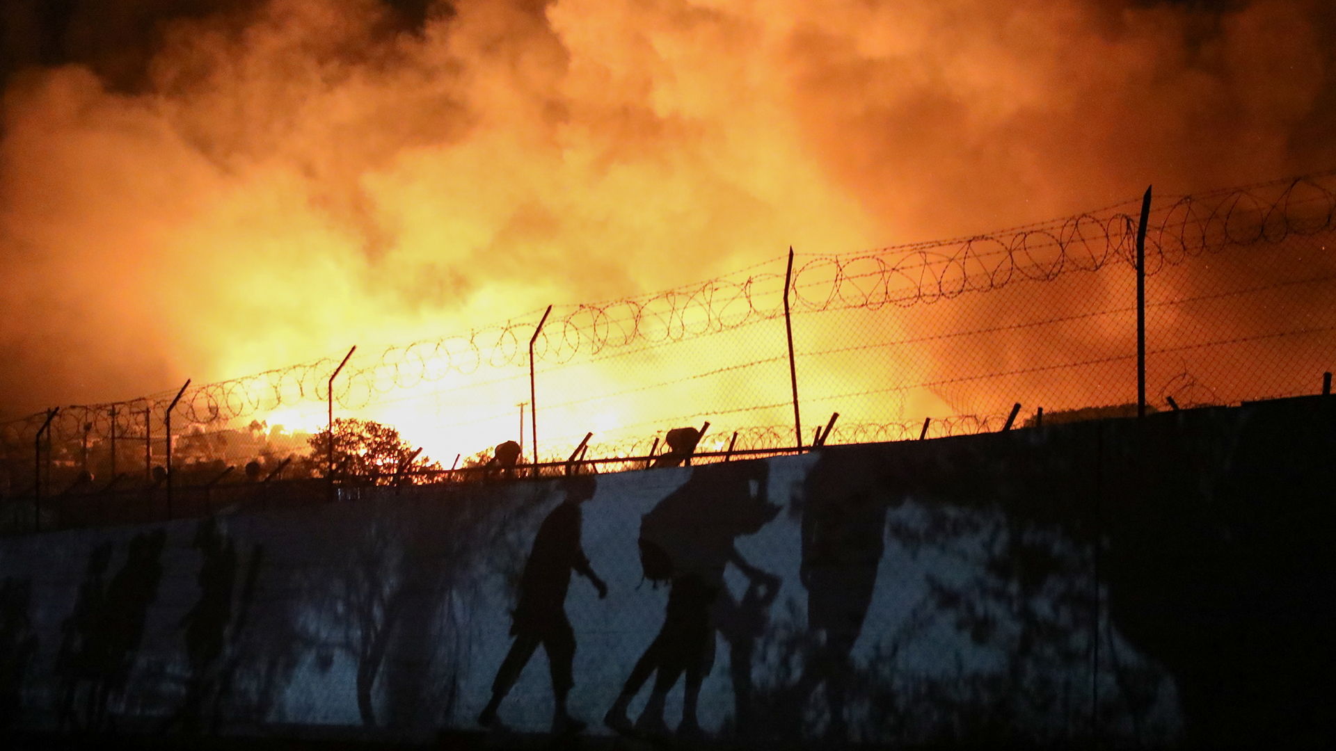 Photo of Griechenland: Das Flüchtlingslager Moria brennt