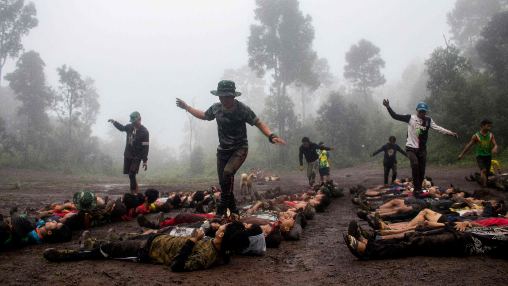 Kämpfer der "Karenni Nationalities Defence Force" (KNDF) beim Training im Bundesstaat Kayah von Myanmar. | AFP