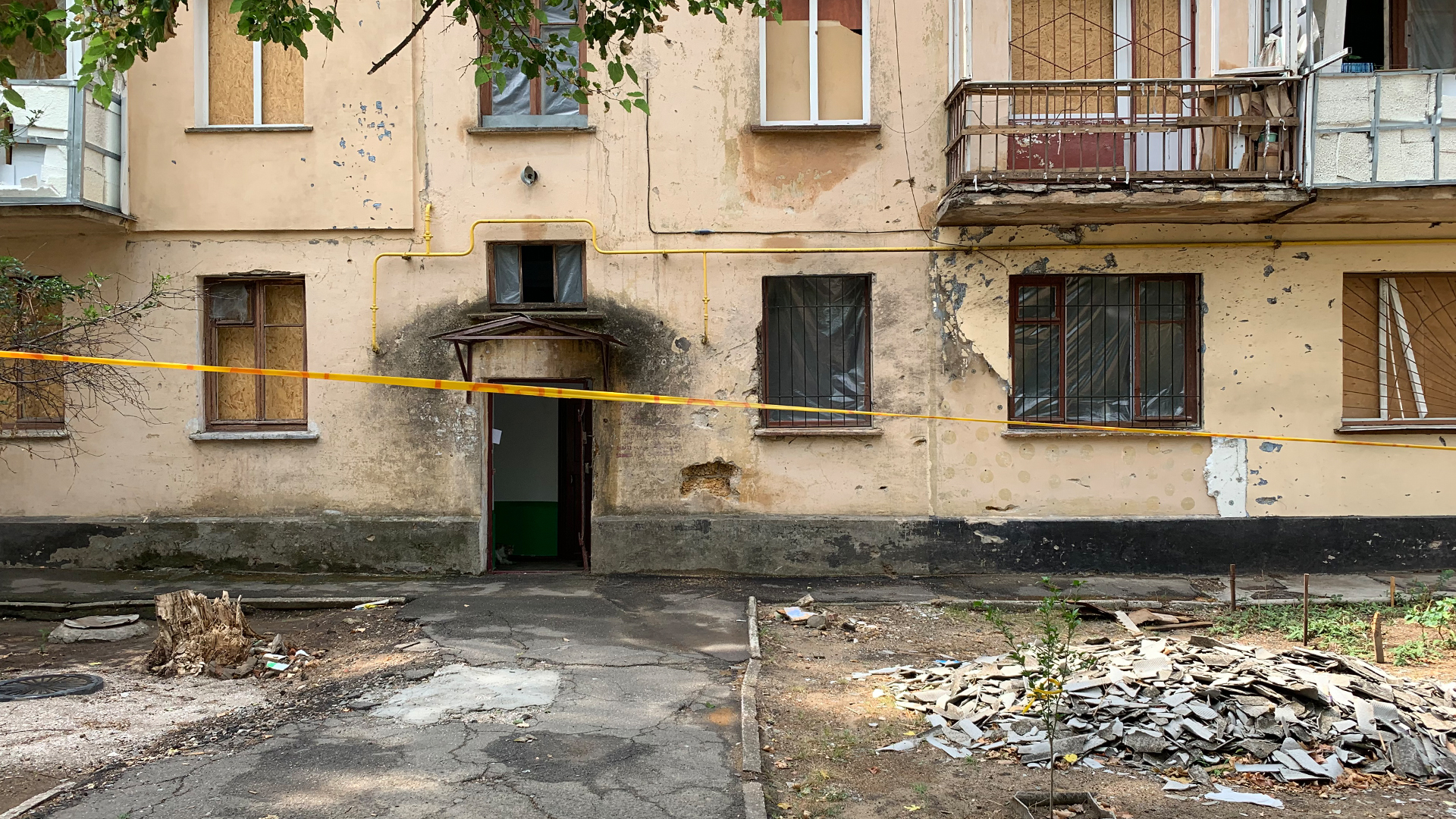 Durch russische Raketen zerstörtes Haus in Mykolajiw (Ukraine).