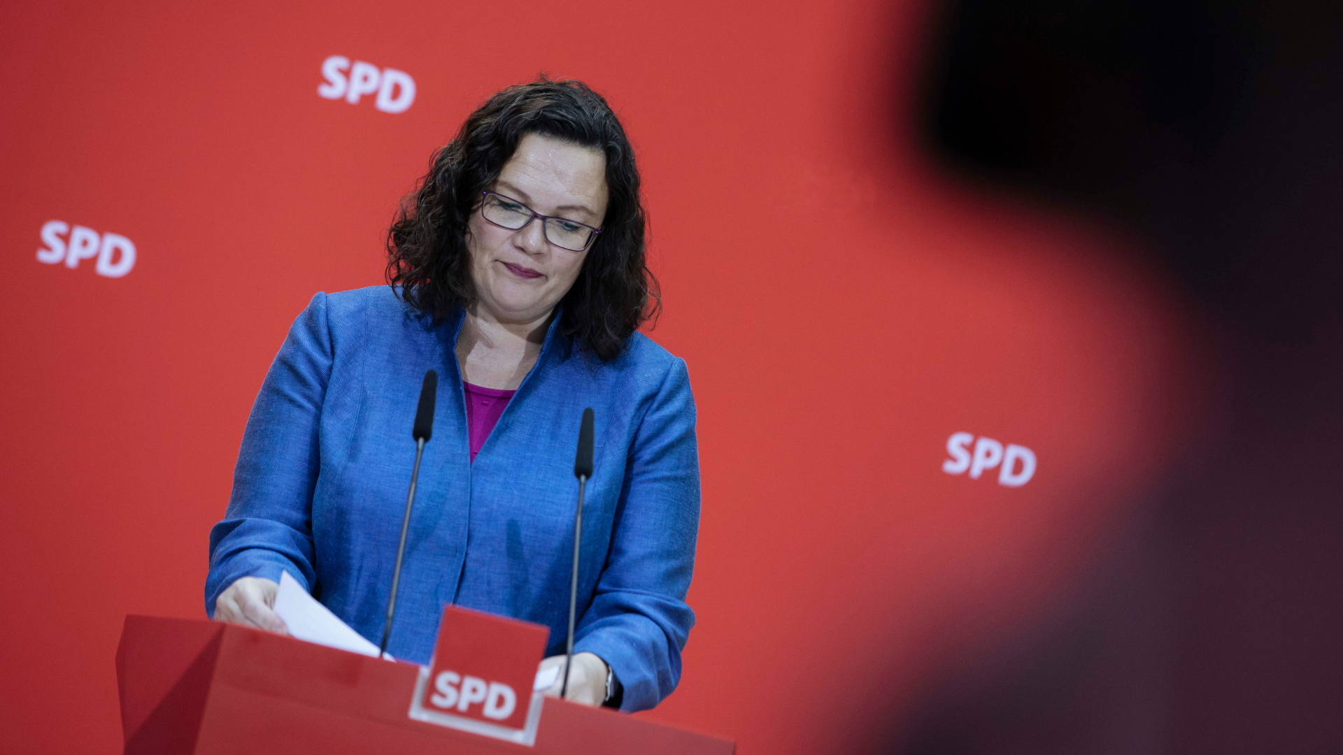 SPD-Chefin Nahles | Bildquelle: KAMIL ZIHNIOGLU/EPA-EFE/REX/Shut