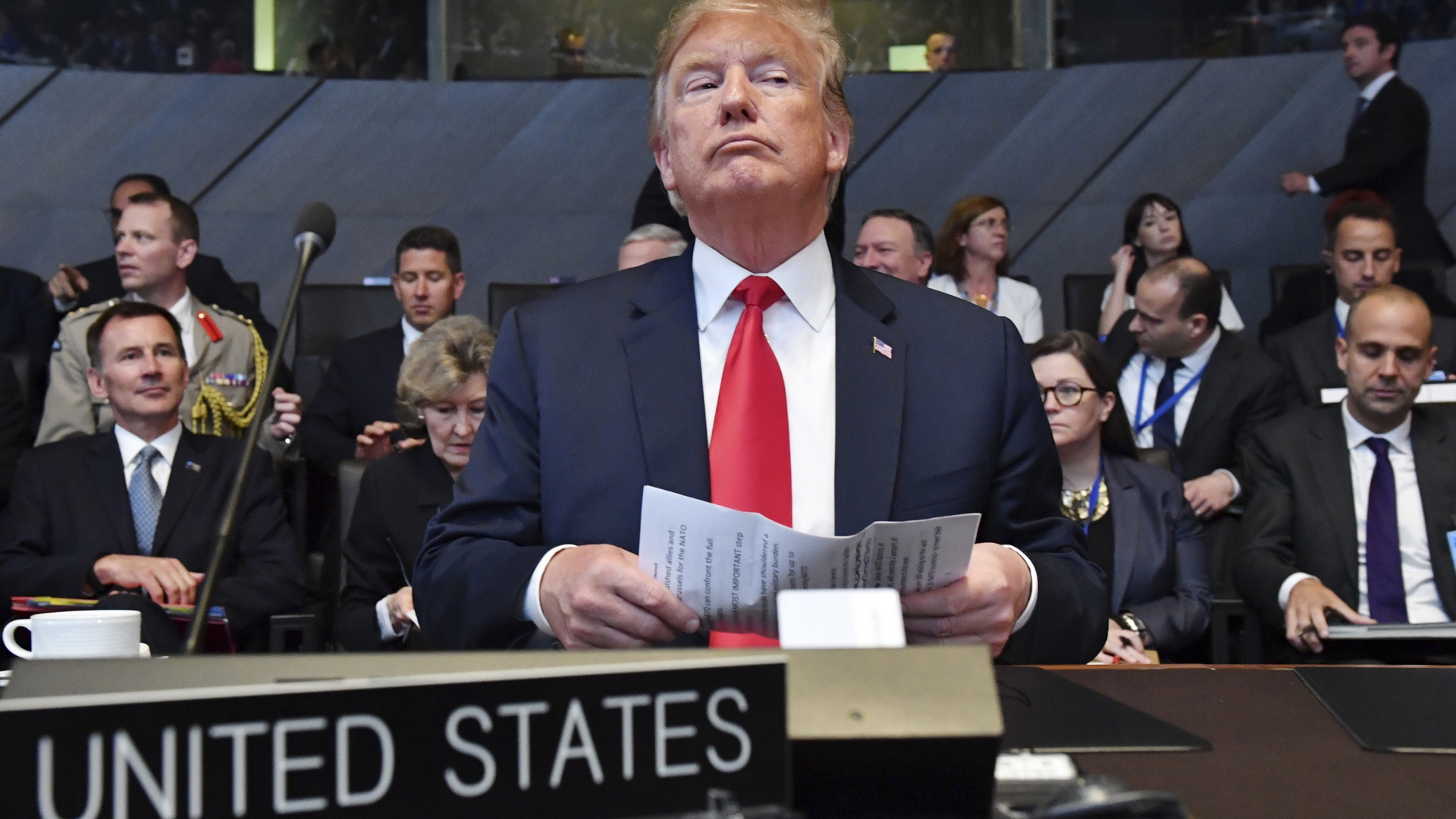 US-Präsident Donald Trump hielt im April 2018 auf dem NATO-Gipfel in Brüssel eine Rede. | AP