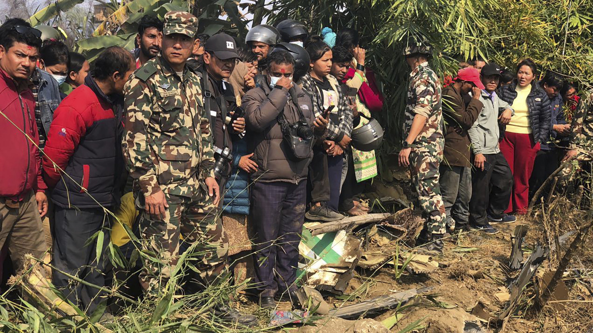 Passagiermaschine mit 72 Insassen in Nepal abgestürzt