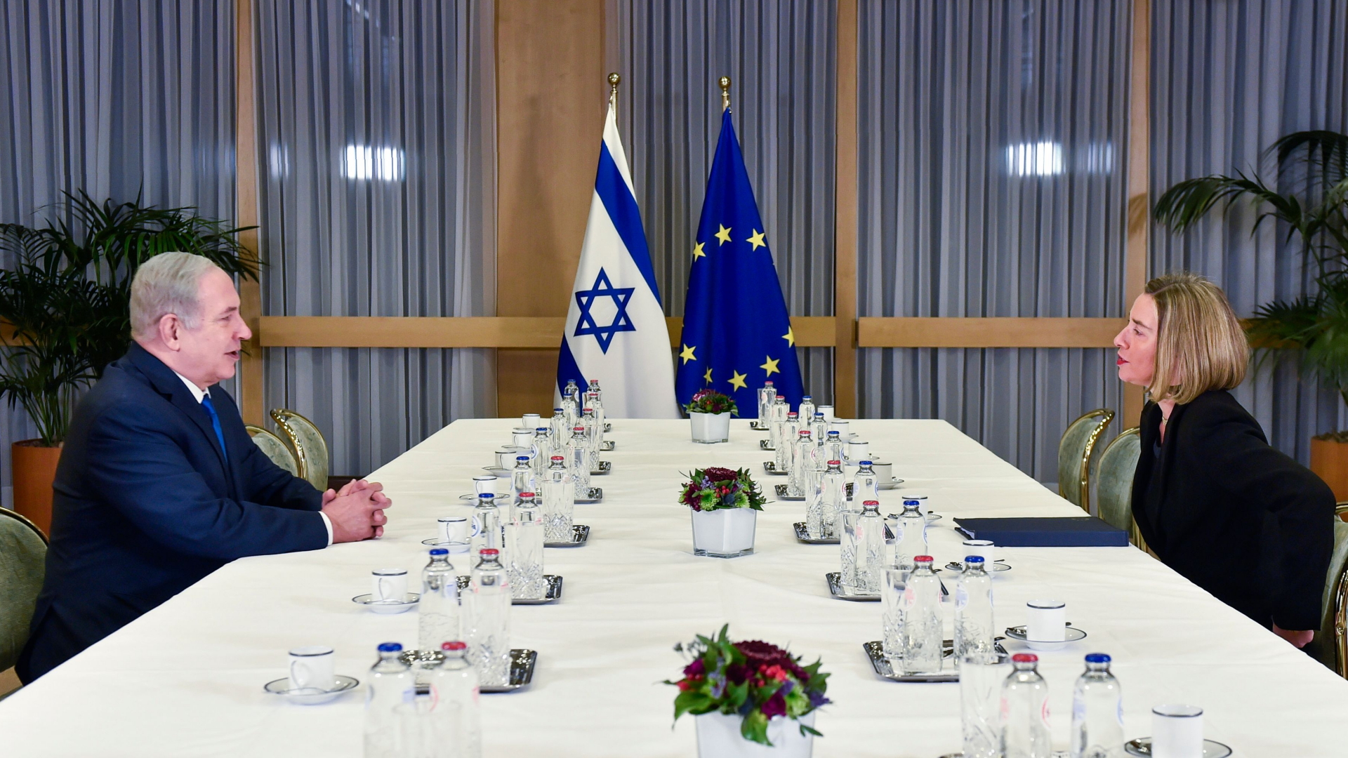 Israels Premierminister Netanyahu und die EU-Außenbeauftragte Mogherini in Brüssel