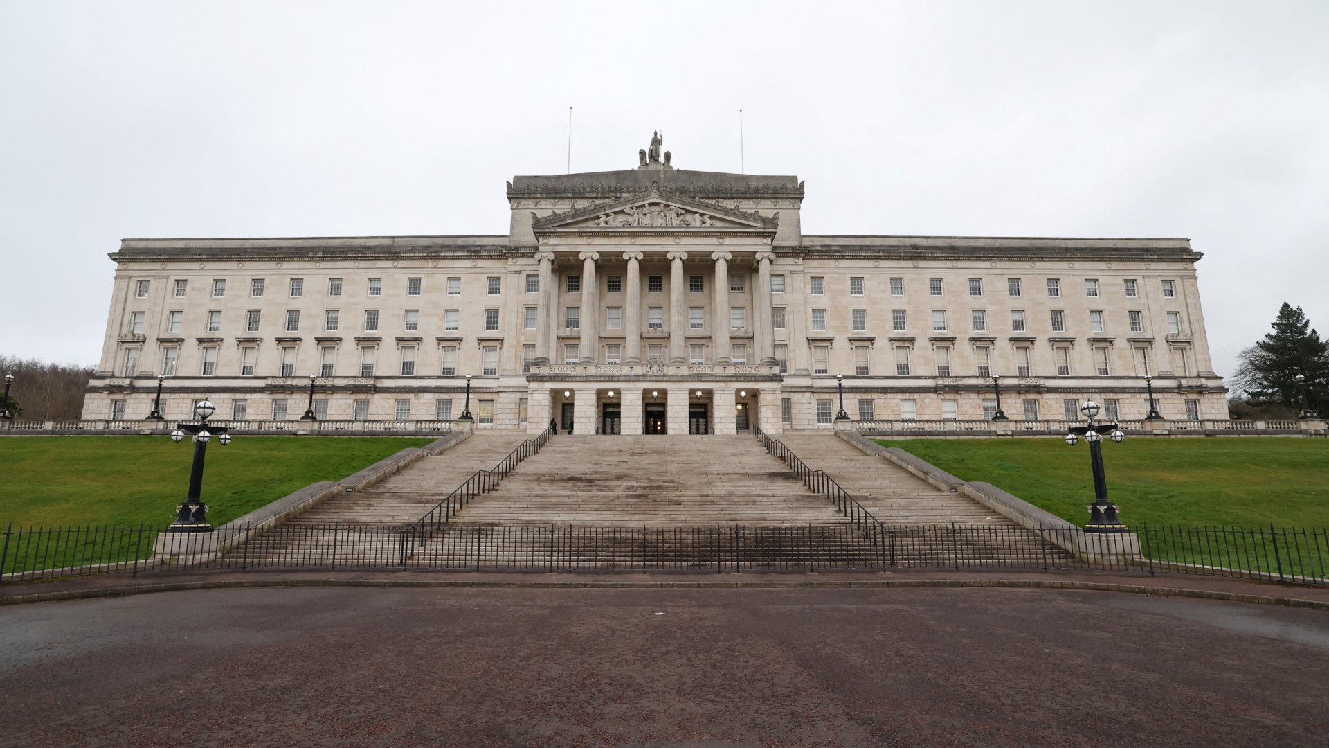 Das Parlamentsgebäude in Stormont, Belfast (Nordirland)