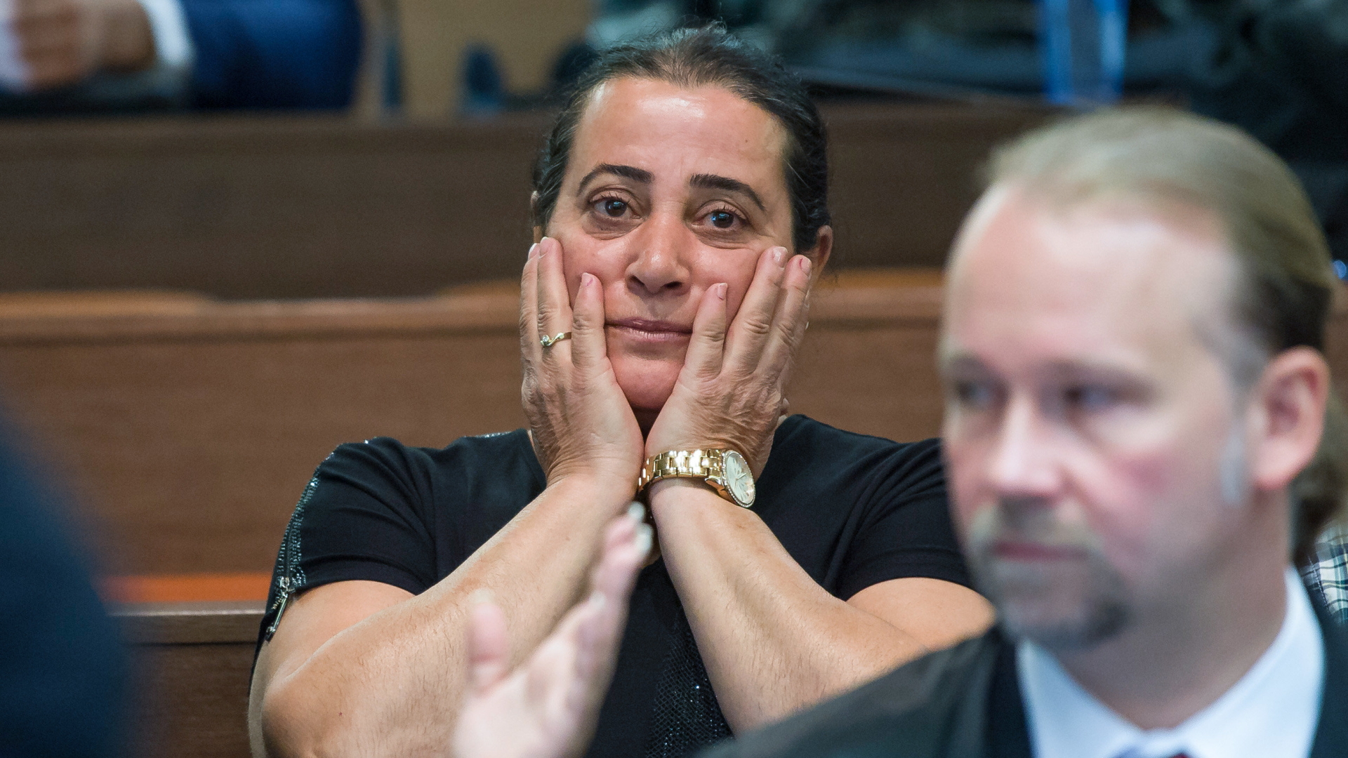 lif Kubasik, Ehefrau des NSU-Opfers Mehmet Kubasik, sitzt im Oberlandesgericht.