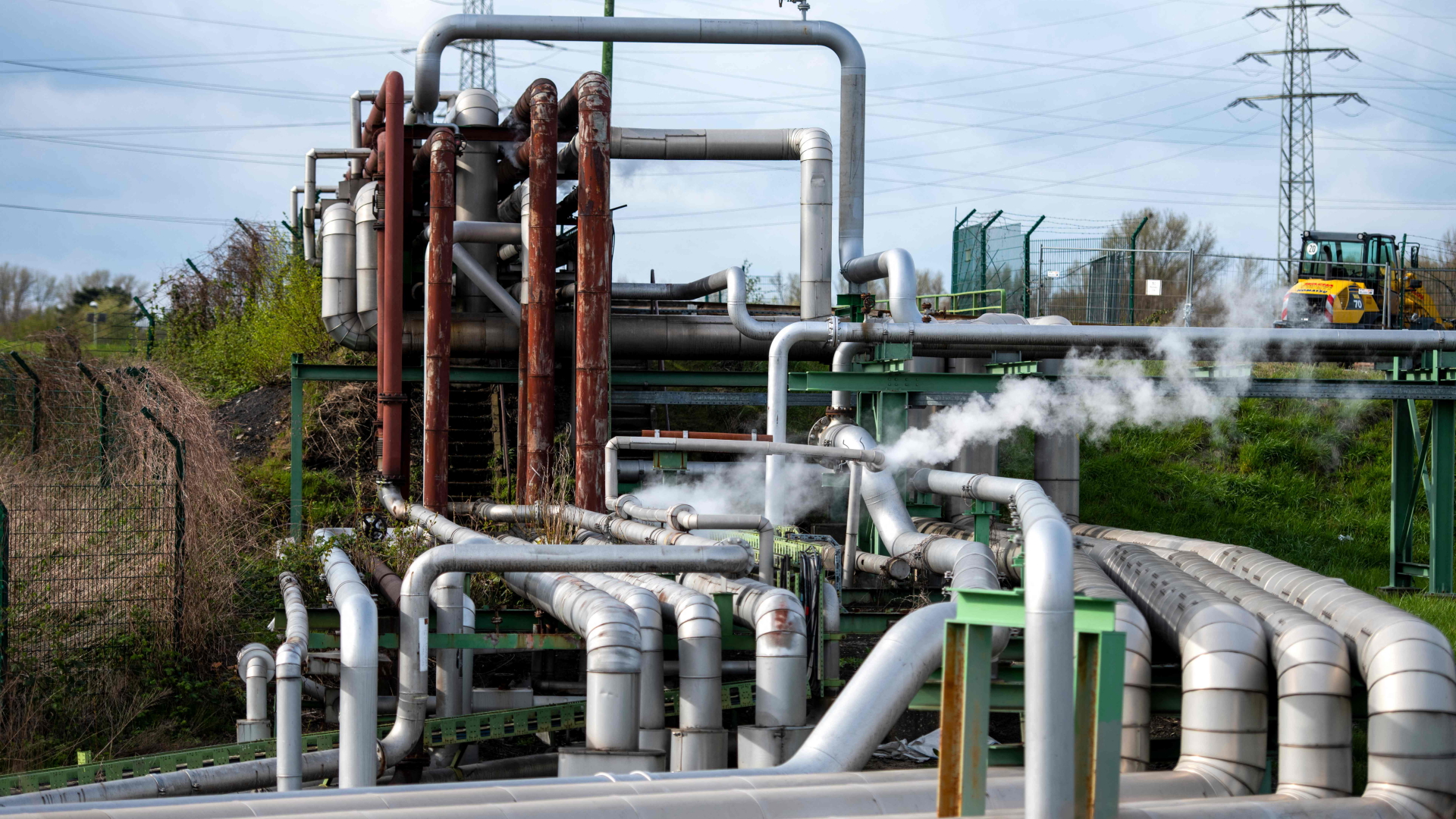 Versorgungsleitungen der Ruhr Mineralölraffinerien der BP in Gelsenkirchen | AFP