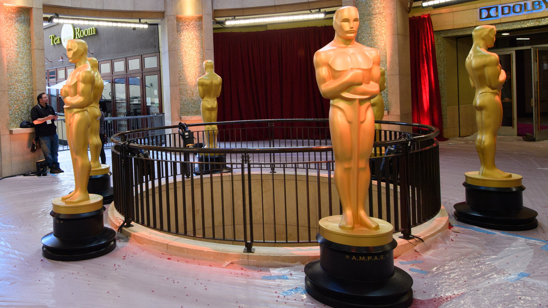 Oscar-Statuen im Dolby-Theater in Hollywood