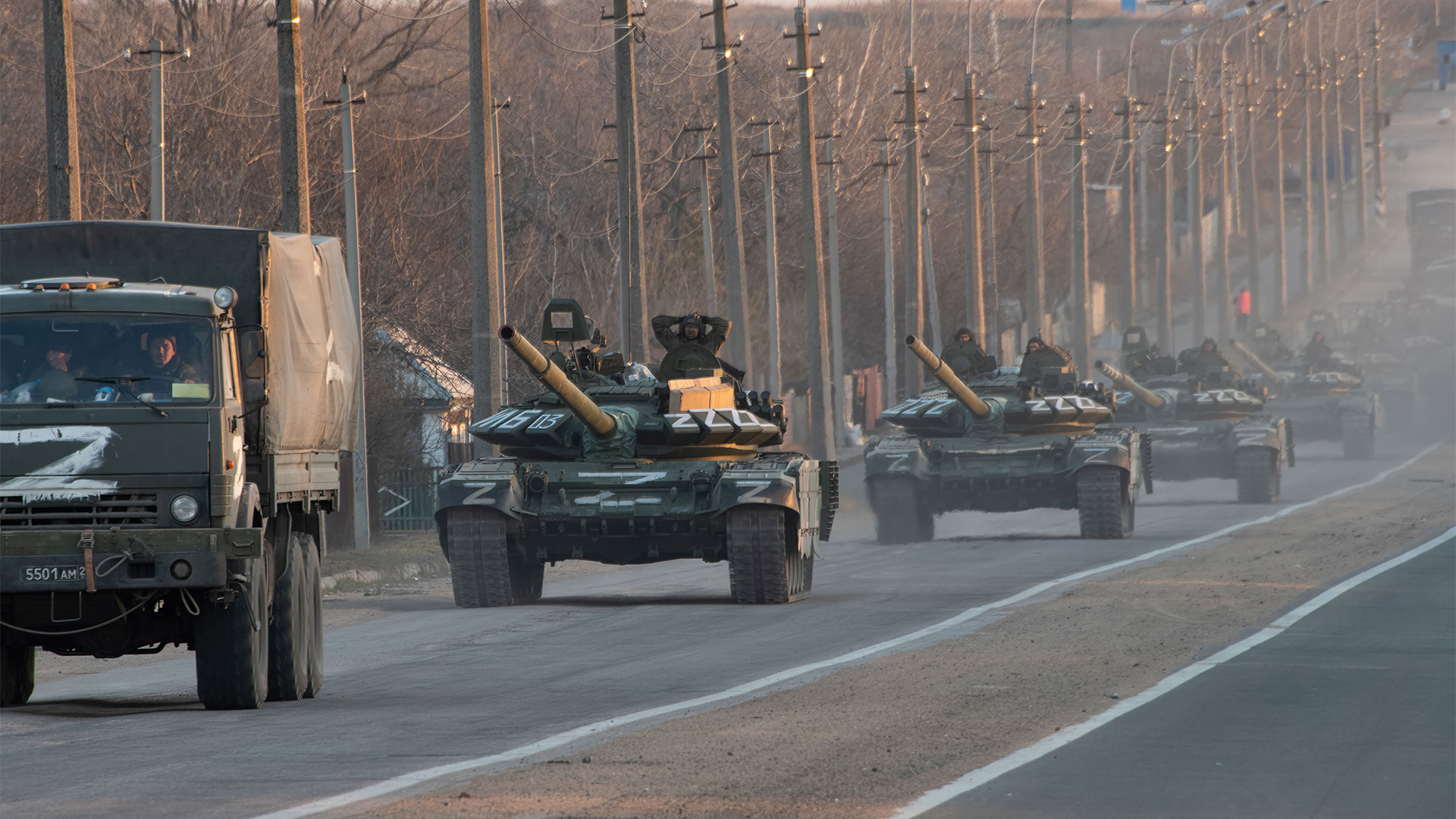 Russische Panzer mit dem sogenannten Z-Sybmol bemalt | picture alliance / ZUMAPRESS.com