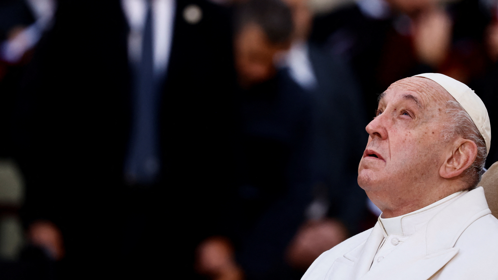 Papst Franziskus bei der traditionellen Zeremonie am Fest der Unbefleckten Empfängnis Mariens in Rom. | REUTERS