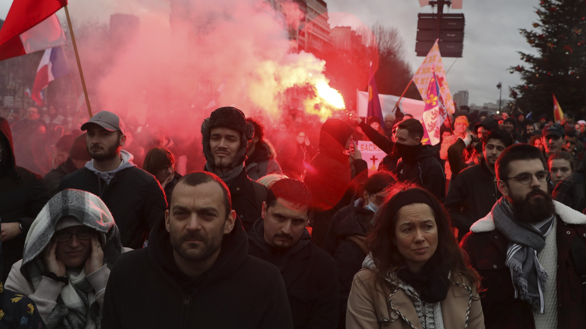 Demonstration in Paris gegen die Corona-Politik | AP