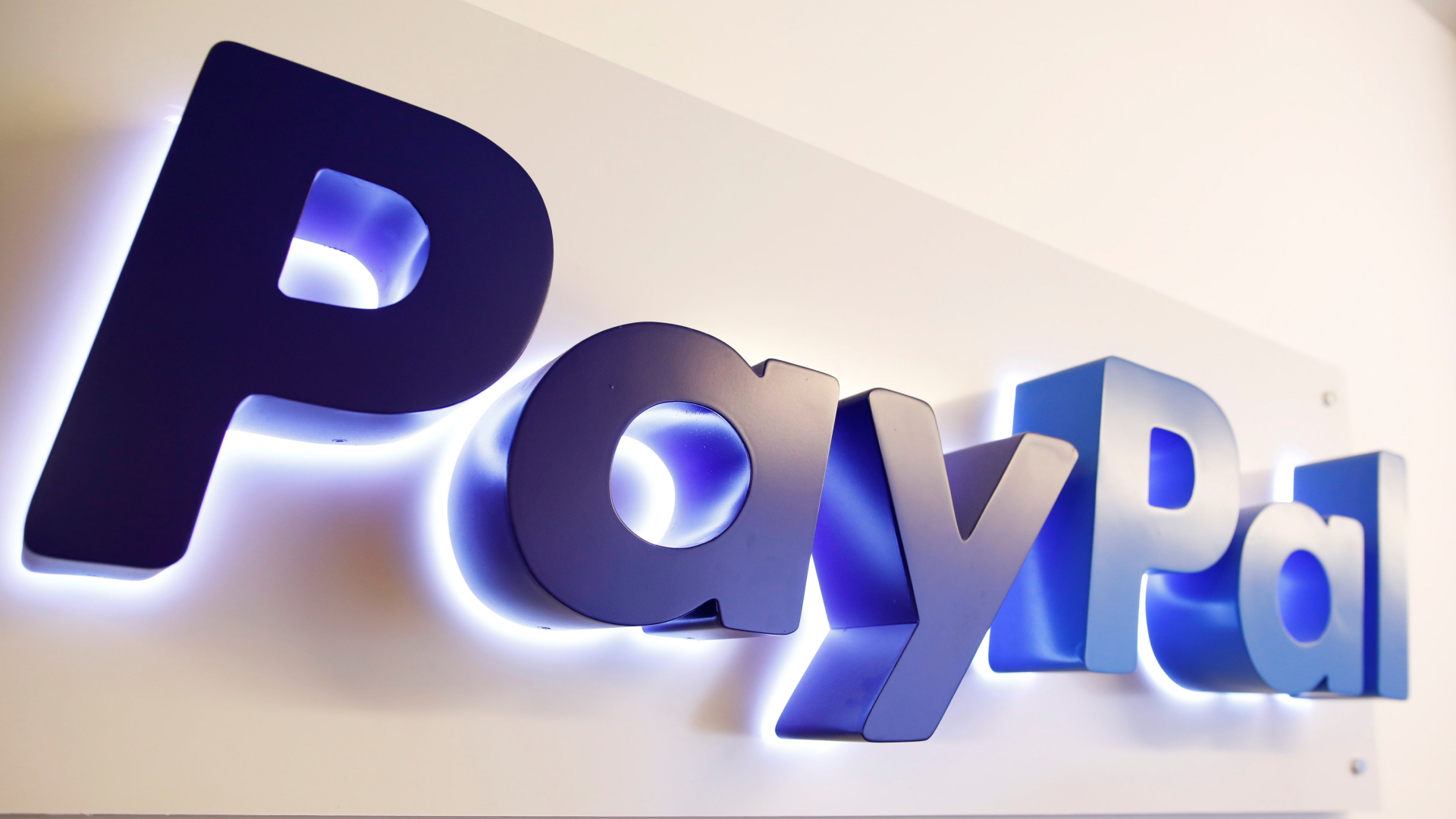 Das PayPal Logo | REUTERS