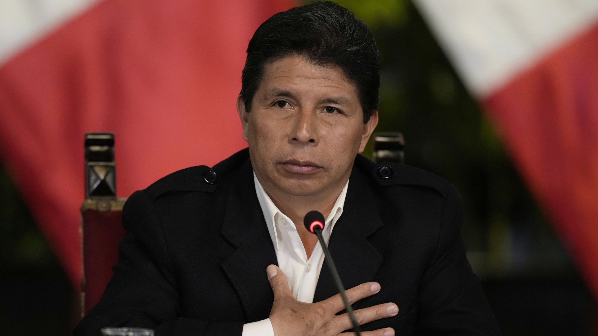 Der peruanische Staatschef Pedro Castillo hält im Oktober 2022 eine Rede. | AP