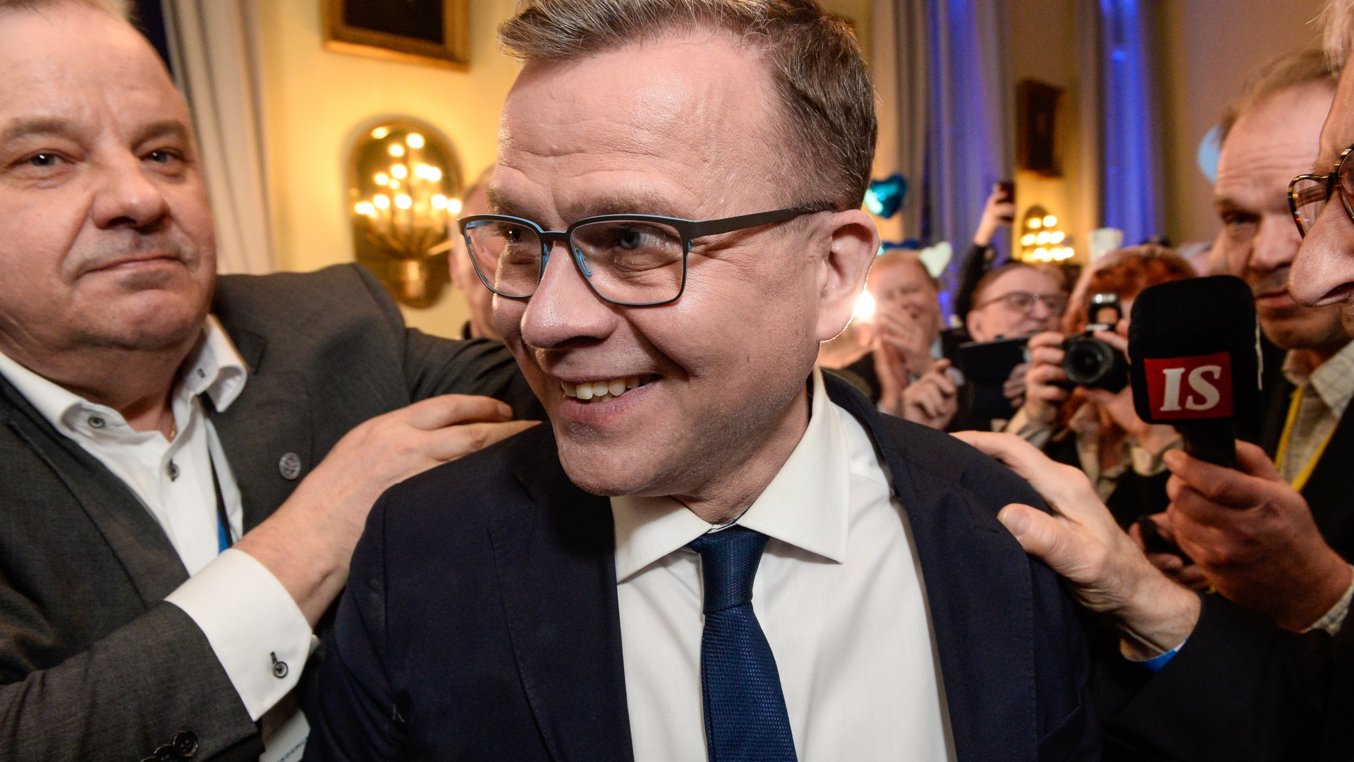Petteri Orpo bei der Wahlfeier in Helsinki. | EPA