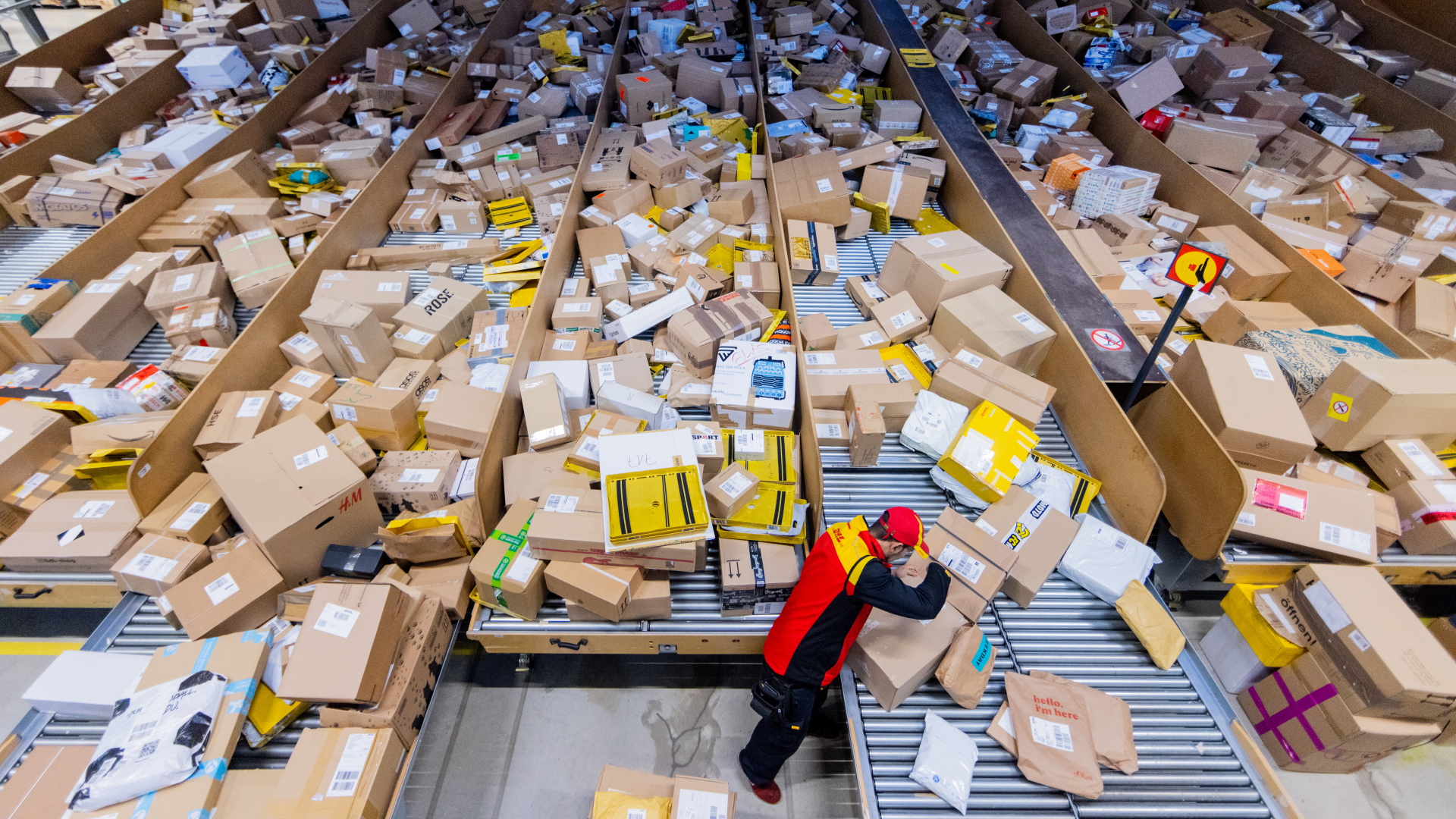 Weihnachtsgeschäft: Post bittet Büromitarbeitende um Hilfe