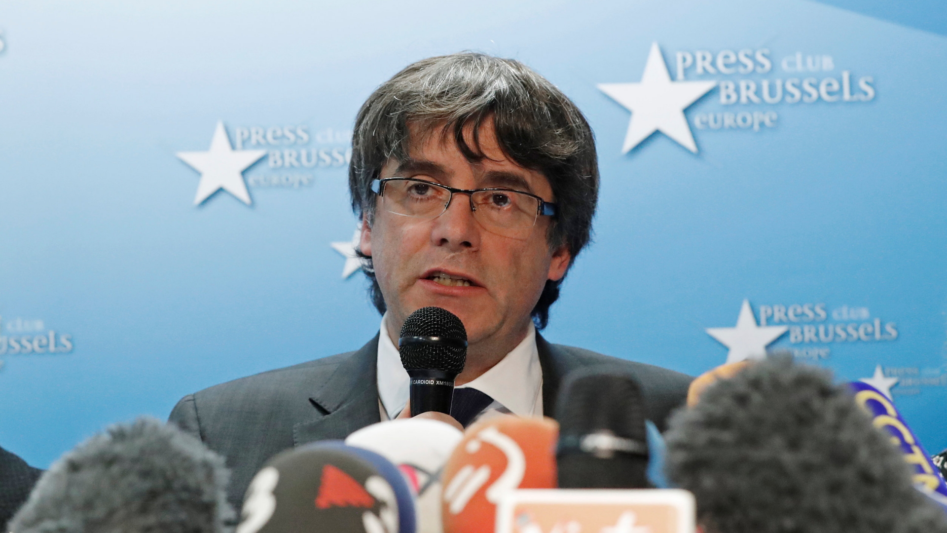 Carles Puigdemont bei einer Pressekonferenz in Brüssel