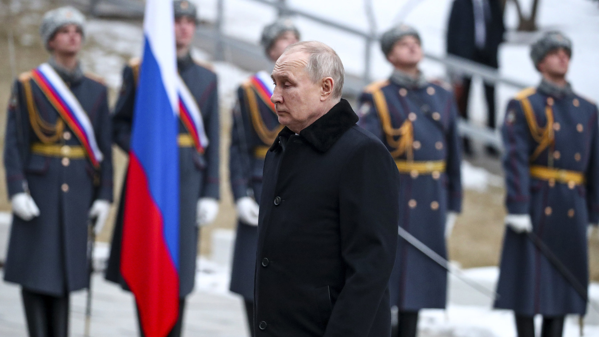 Wladimir Putin bei Gedenkfeier in Wolgograd | AP